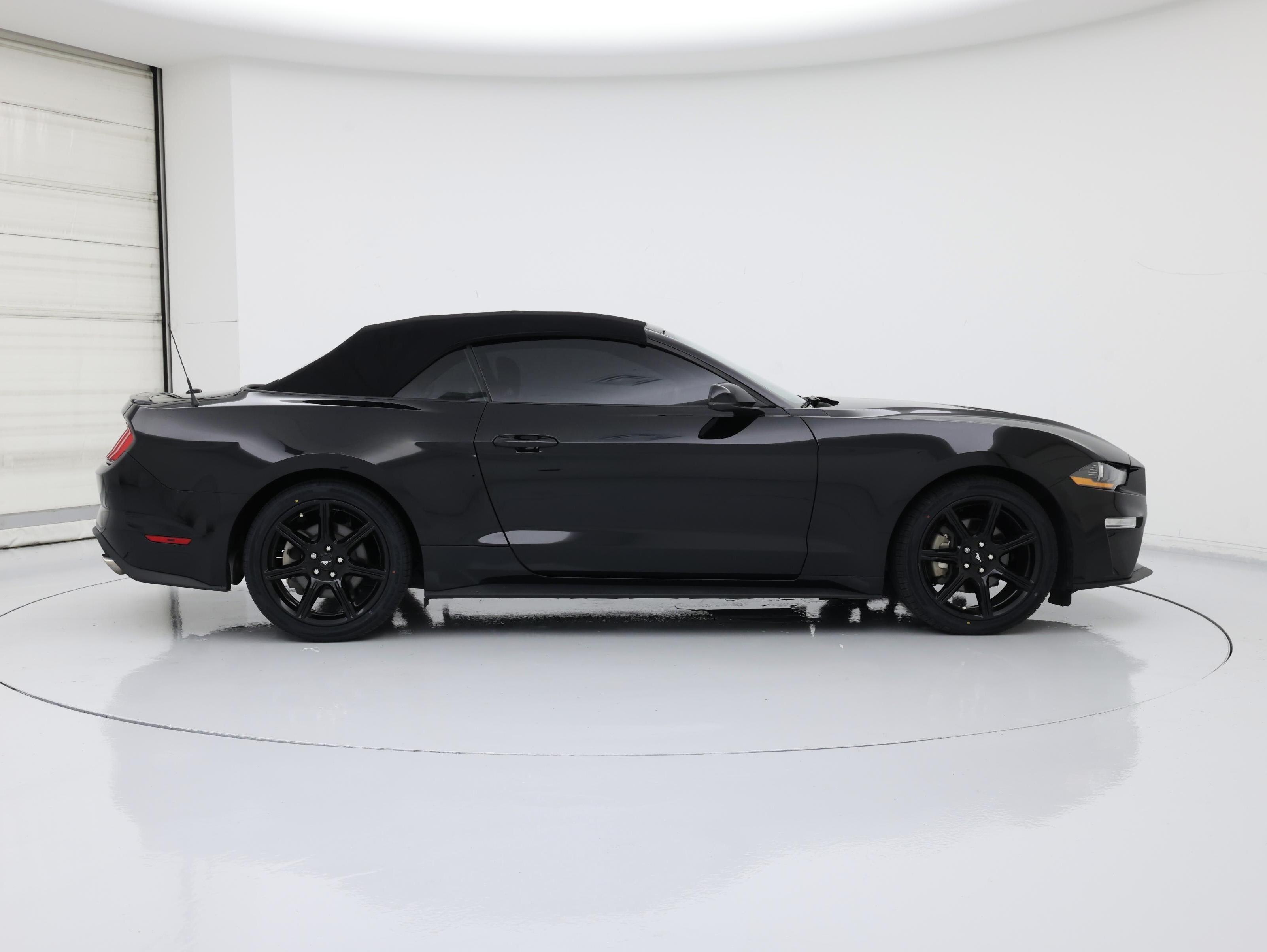 Thumbnail: 2020 Ford Mustang - 7