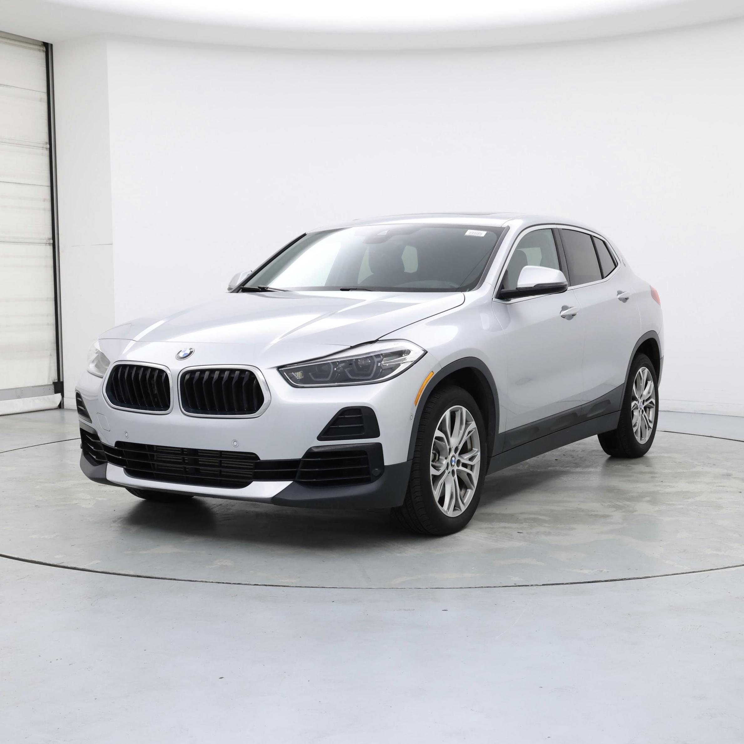 Thumbnail: 2021 BMW X2 - 4