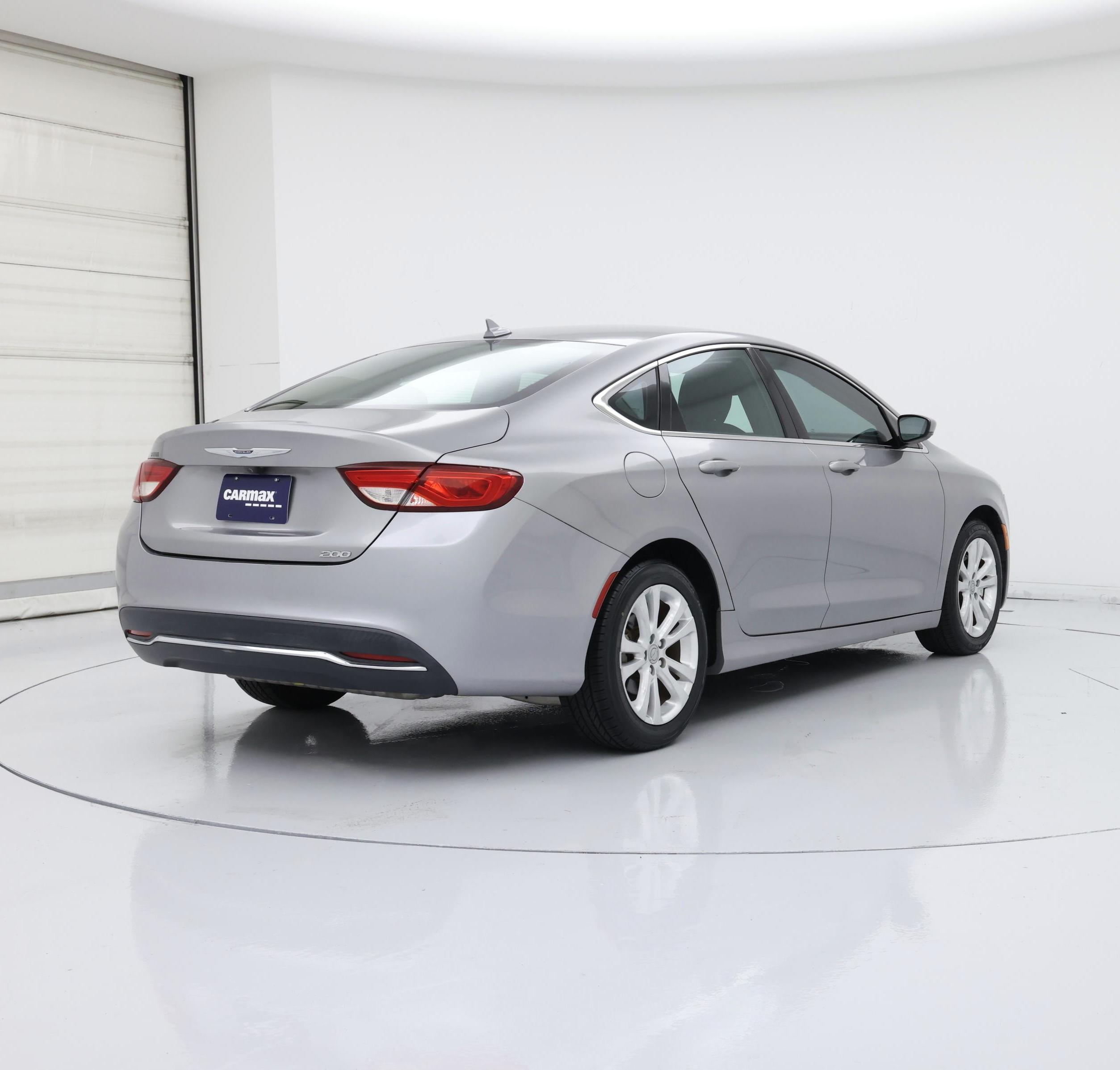 Thumbnail: 2016 Chrysler 200 - 8