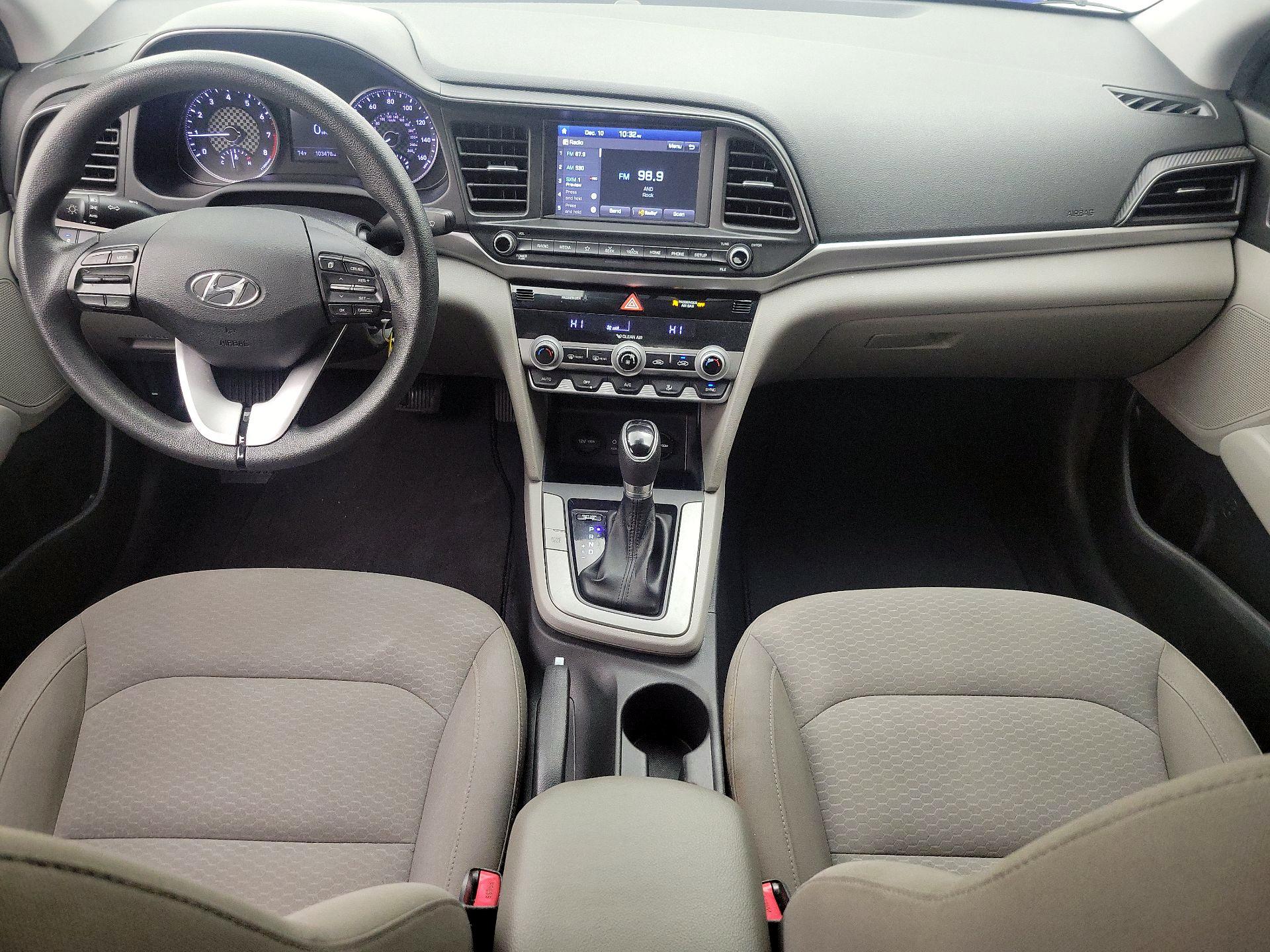 Thumbnail: 2020 Hyundai Elantra - 9