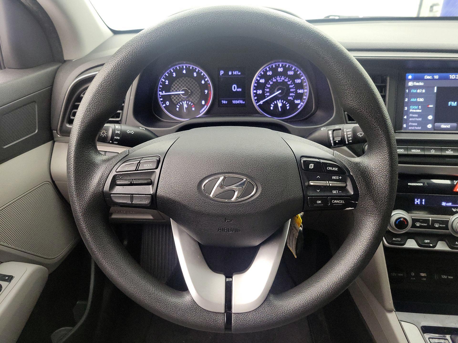 Thumbnail: 2020 Hyundai Elantra - 10