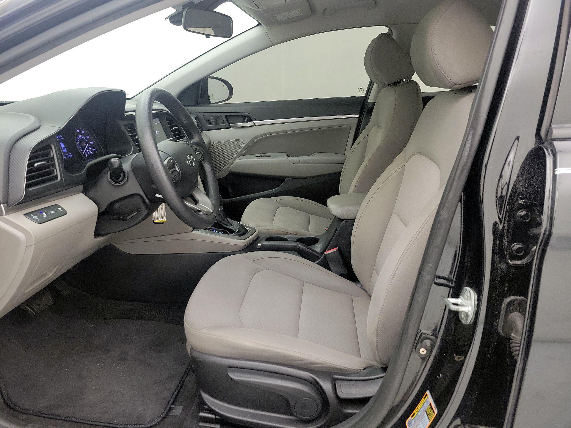 Thumbnail: 2020 Hyundai Elantra - 11