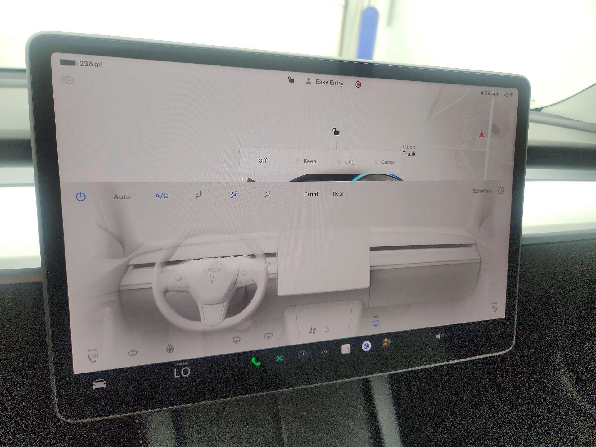 Thumbnail: 2022 Tesla Model 3 - 16