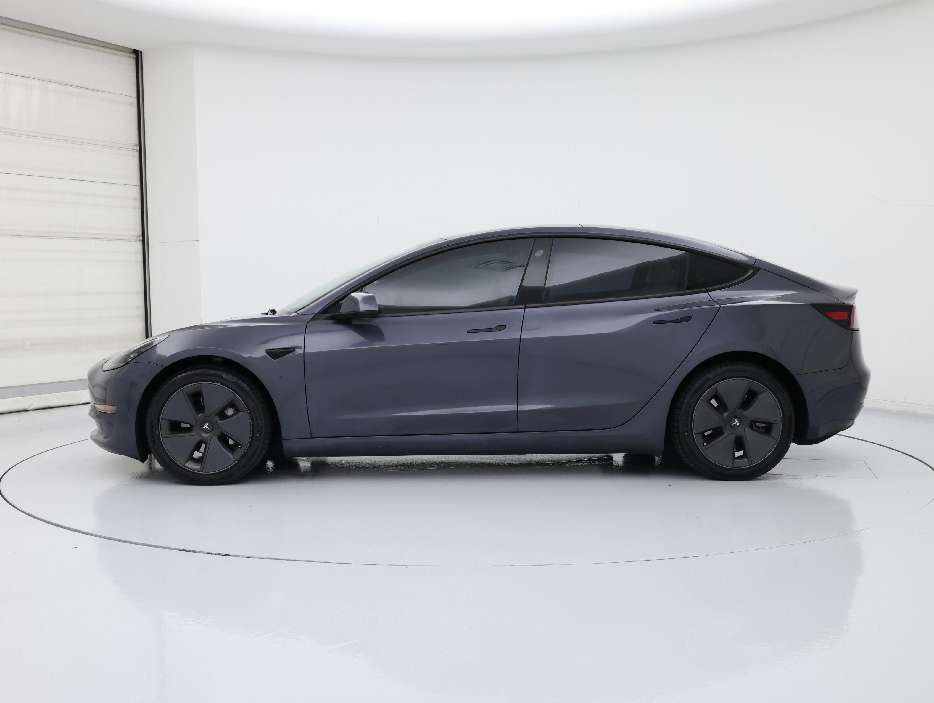 Thumbnail: 2022 Tesla Model 3 - 3