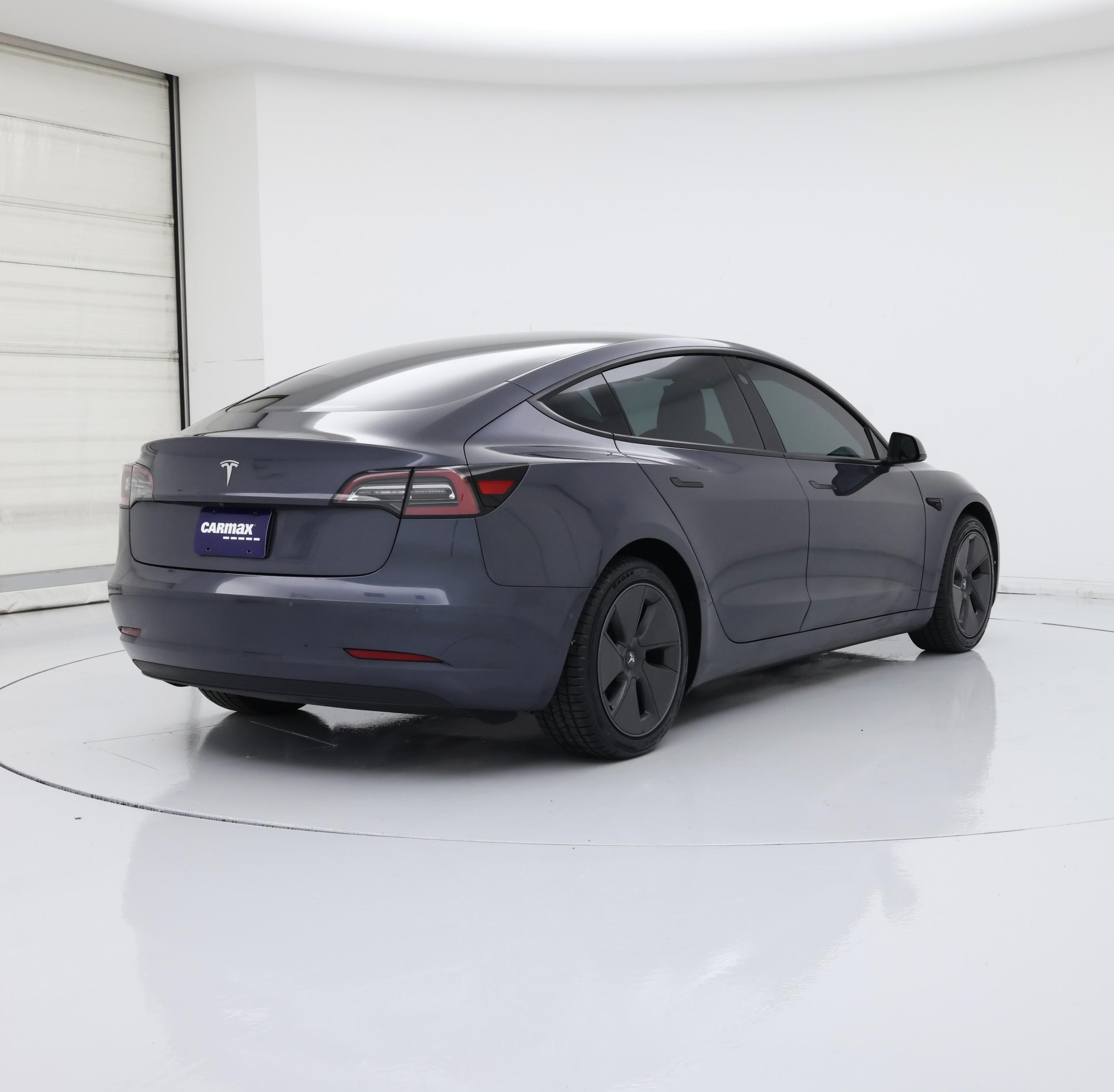 Thumbnail: 2022 Tesla Model 3 - 8