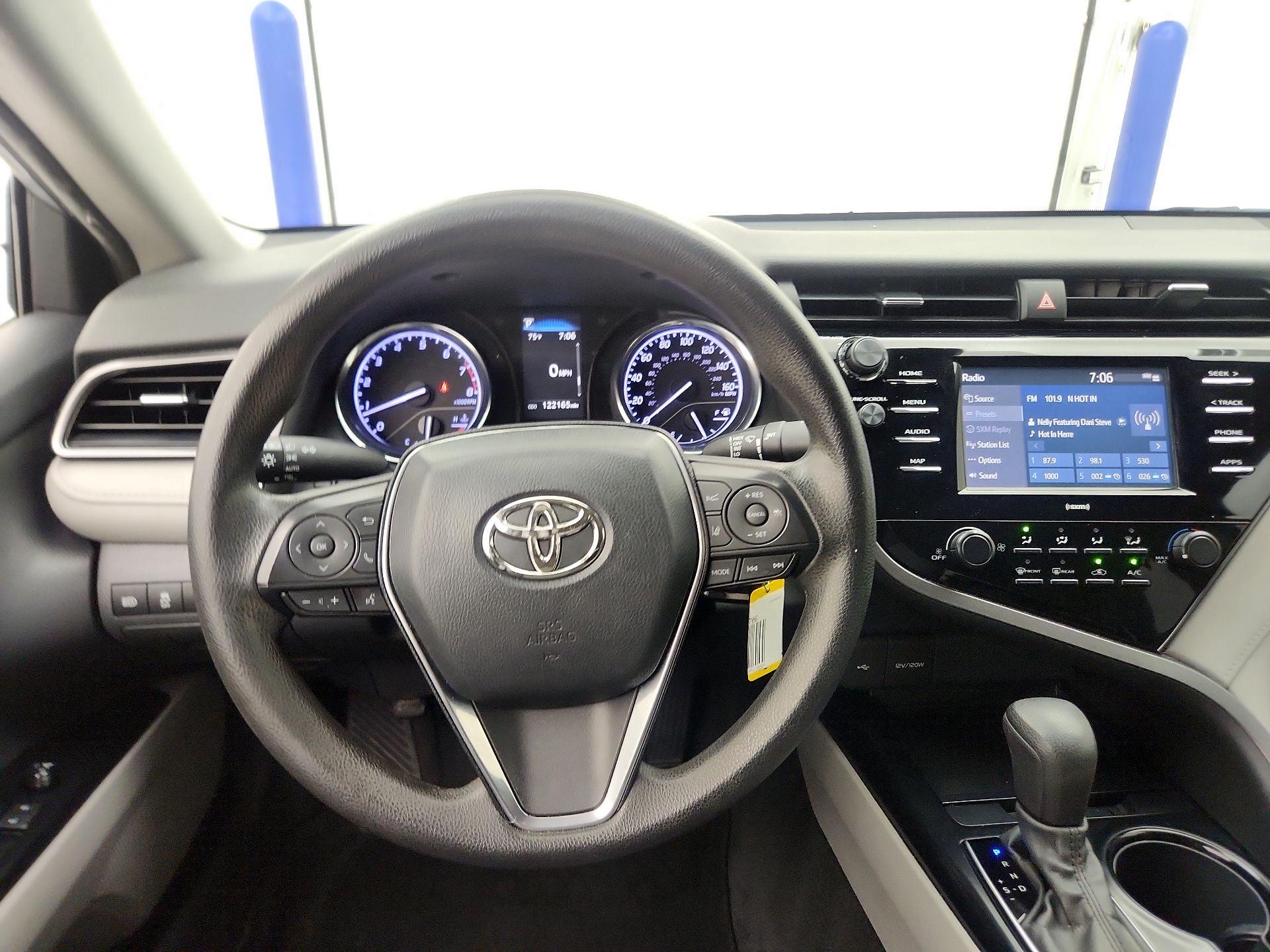 Thumbnail: 2020 Toyota Camry - 10