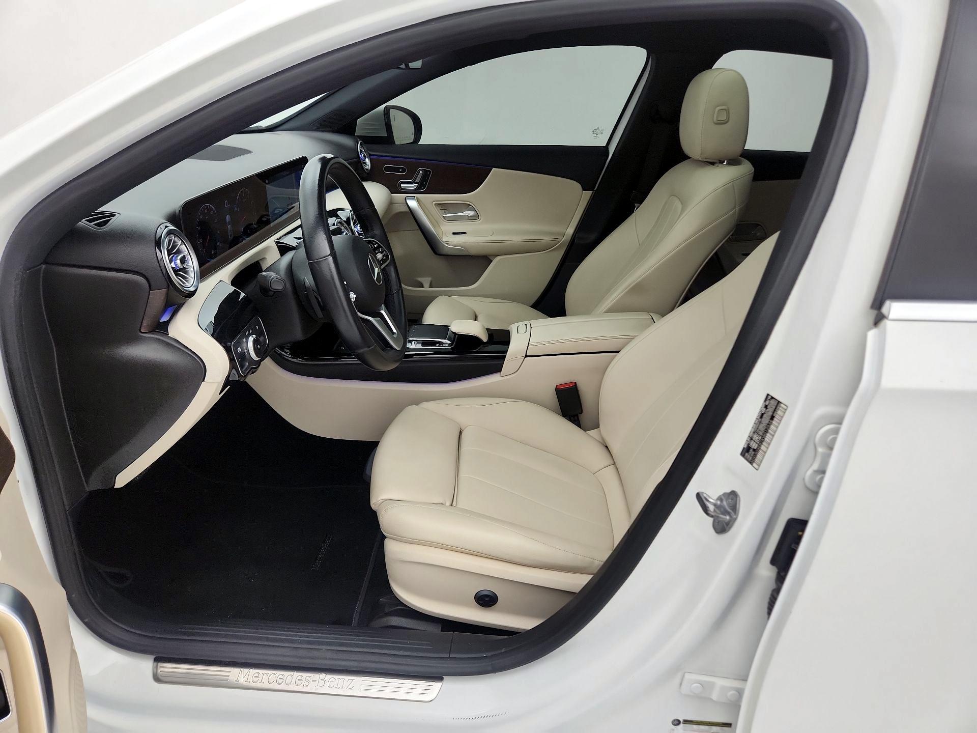 Thumbnail: 2019 Mercedes-Benz A-Class - 11
