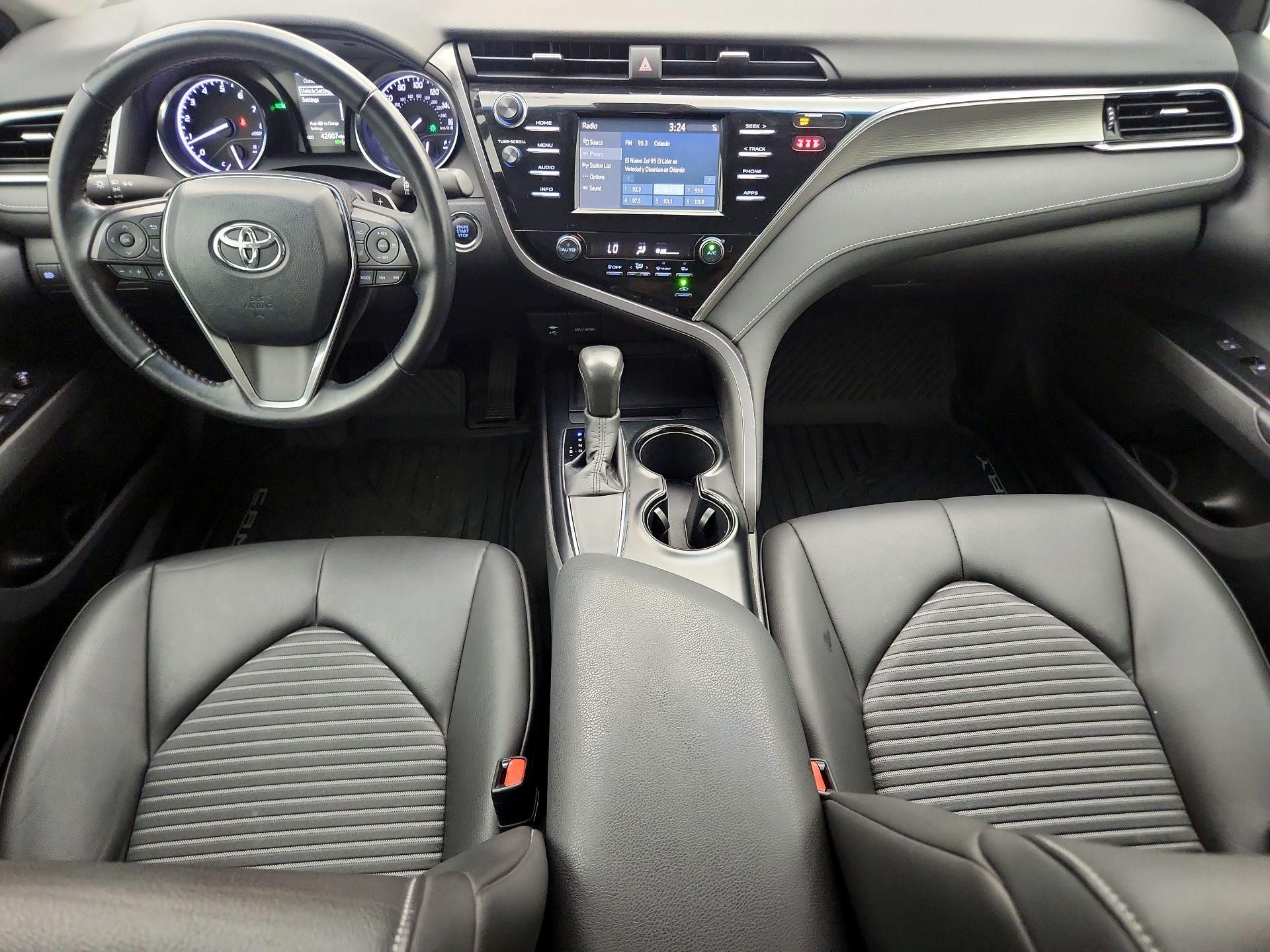 Thumbnail: 2018 Toyota Camry - 9