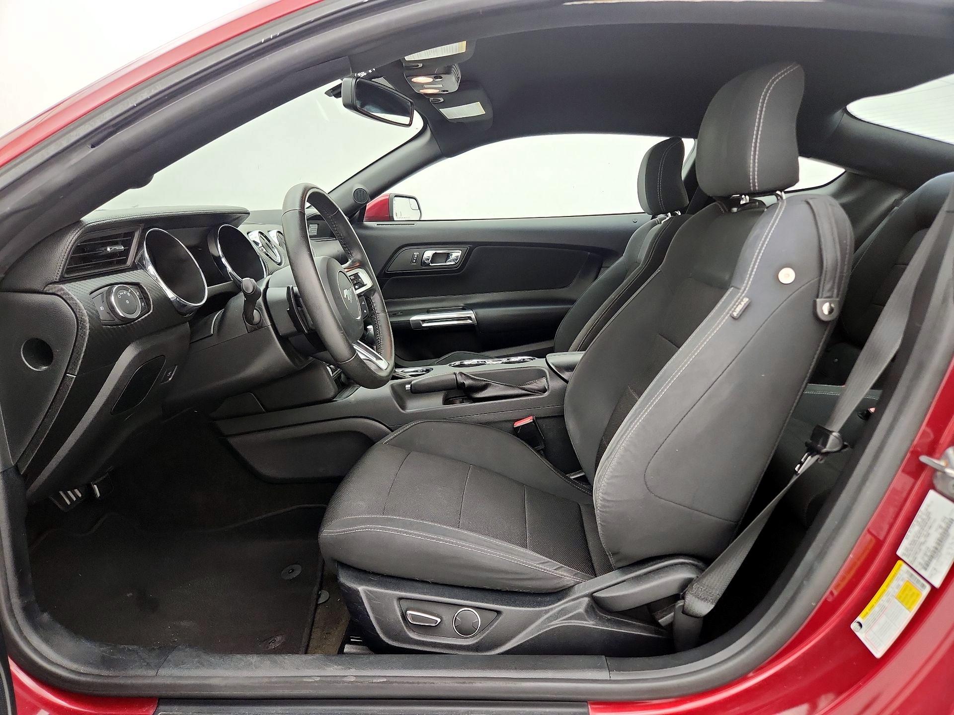 Thumbnail: 2016 Ford Mustang - 11