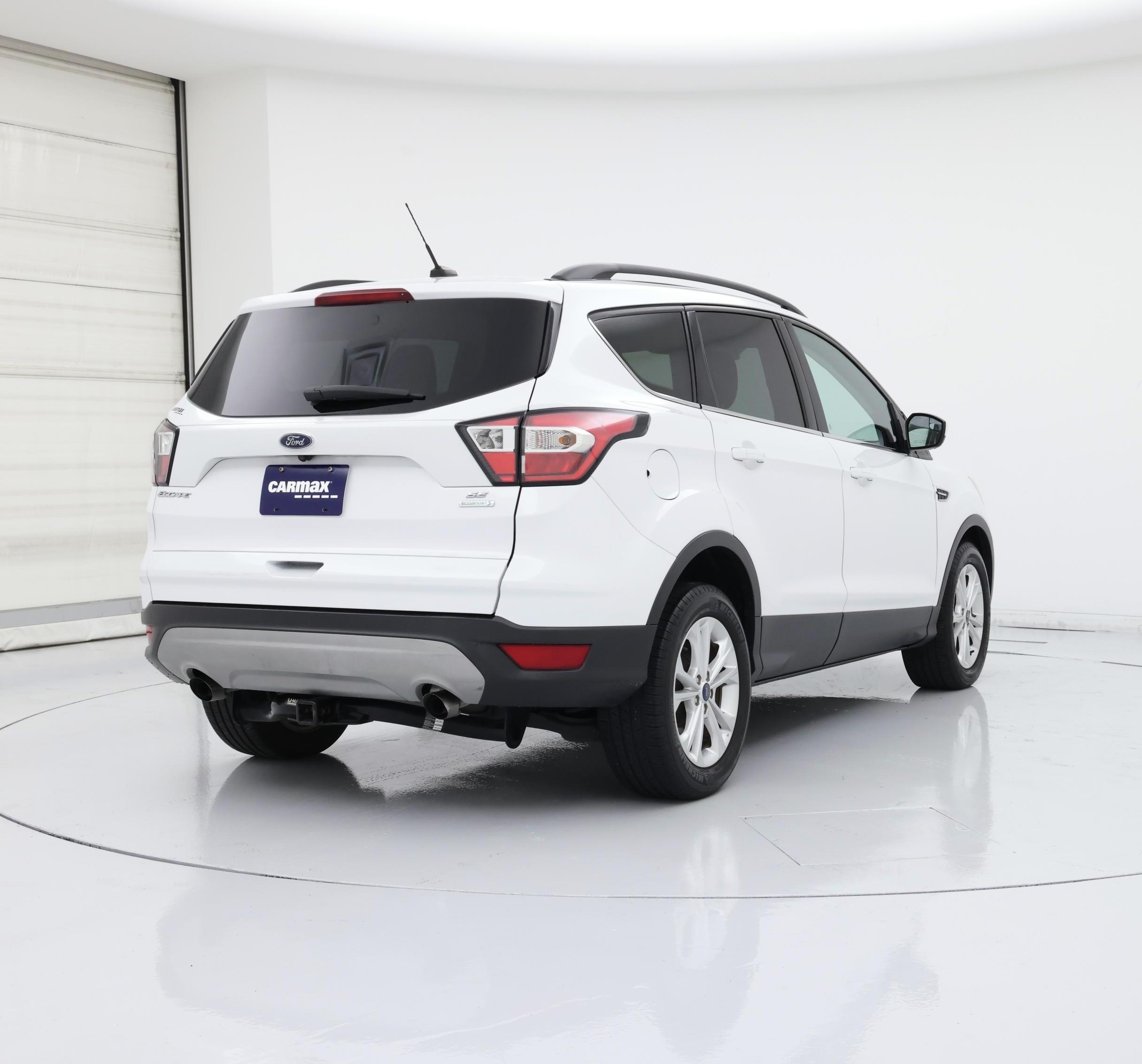 Thumbnail: 2018 Ford Escape - 8