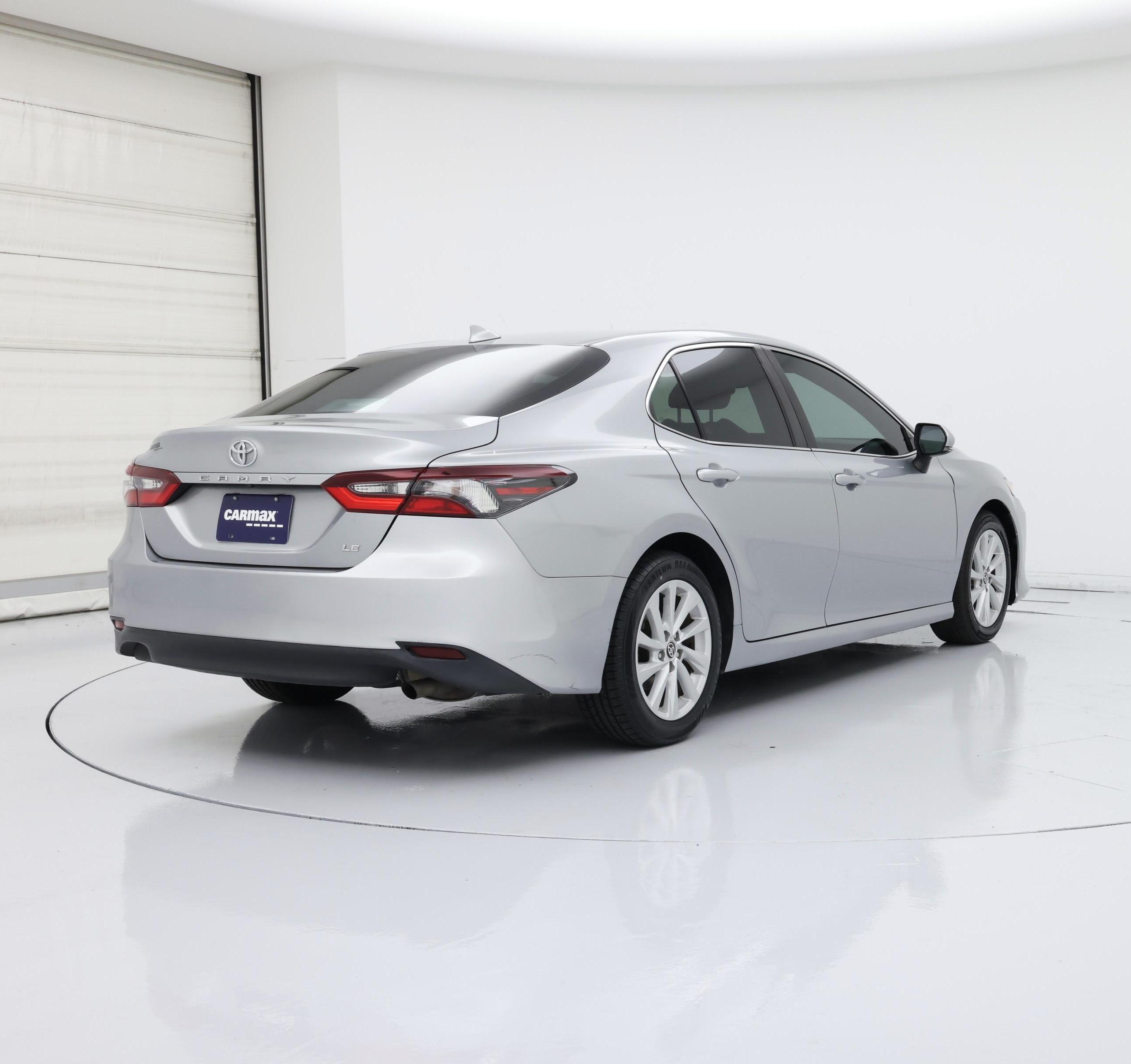 Thumbnail: 2022 Toyota Camry - 8