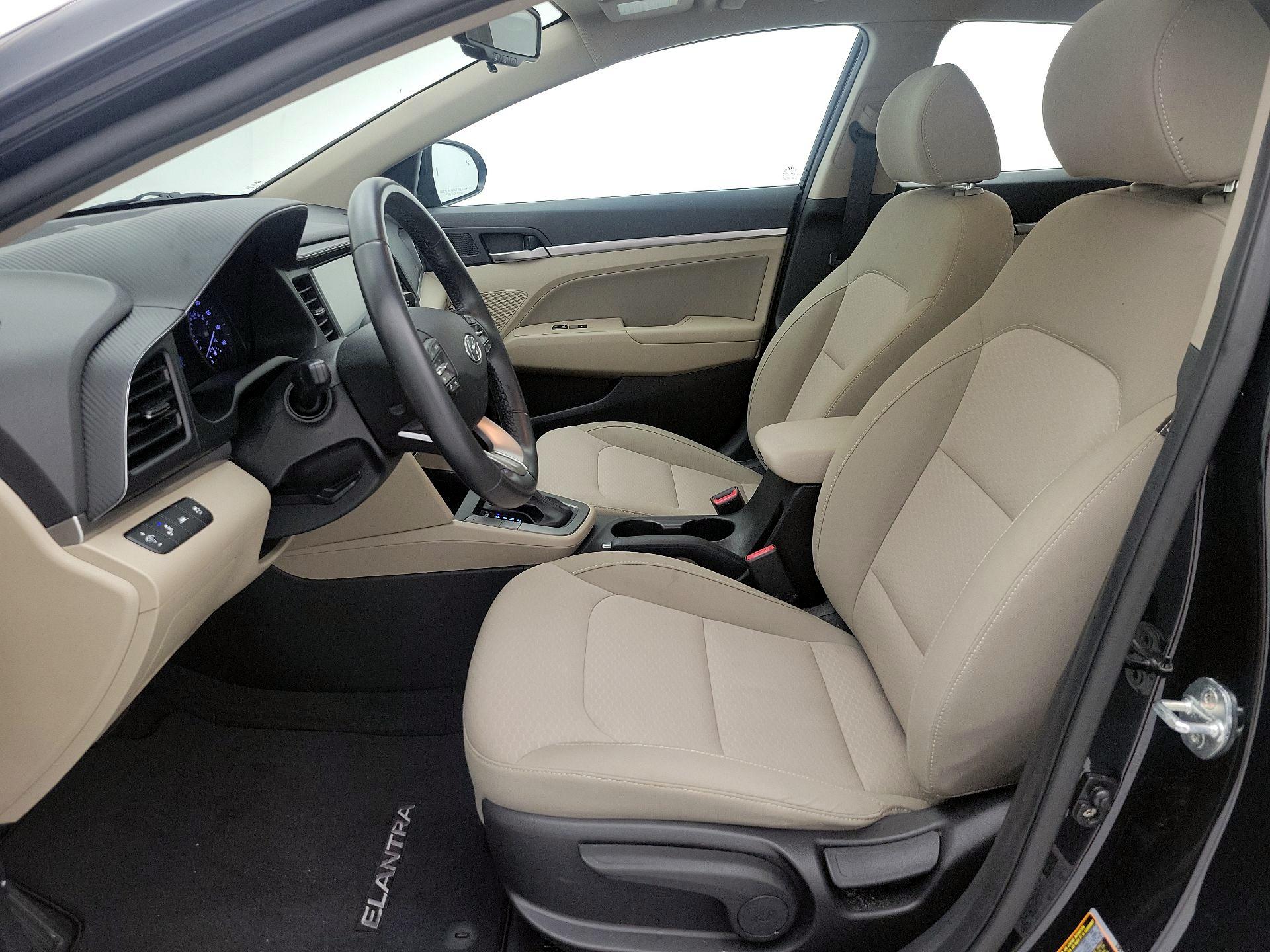 Thumbnail: 2020 Hyundai Elantra - 11