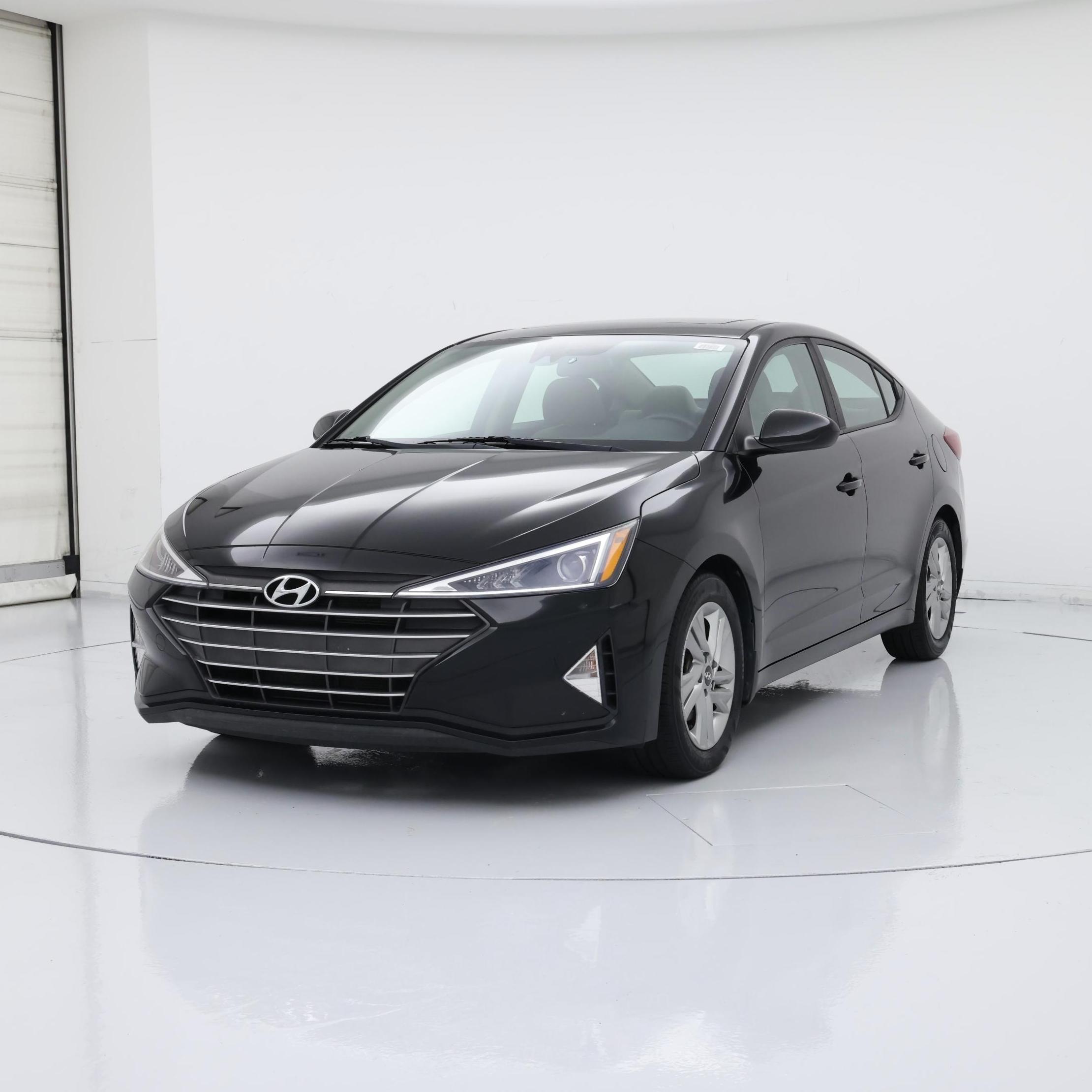 Thumbnail: 2020 Hyundai Elantra - 4