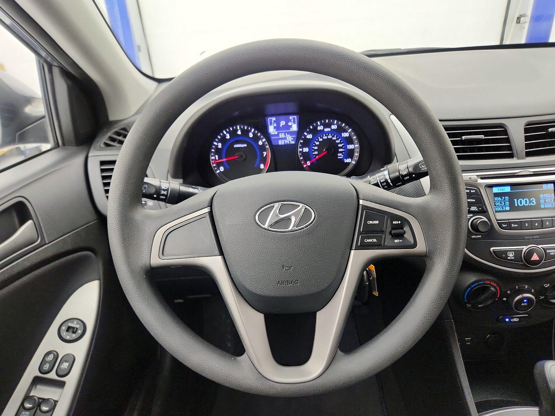 Thumbnail: 2017 Hyundai Accent - 10