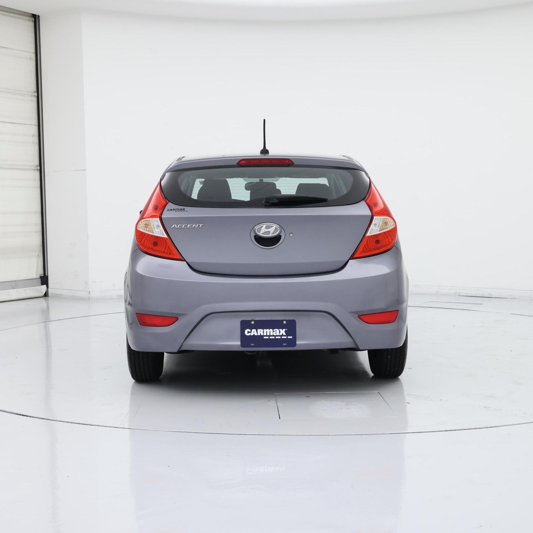 Thumbnail: 2017 Hyundai Accent - 6
