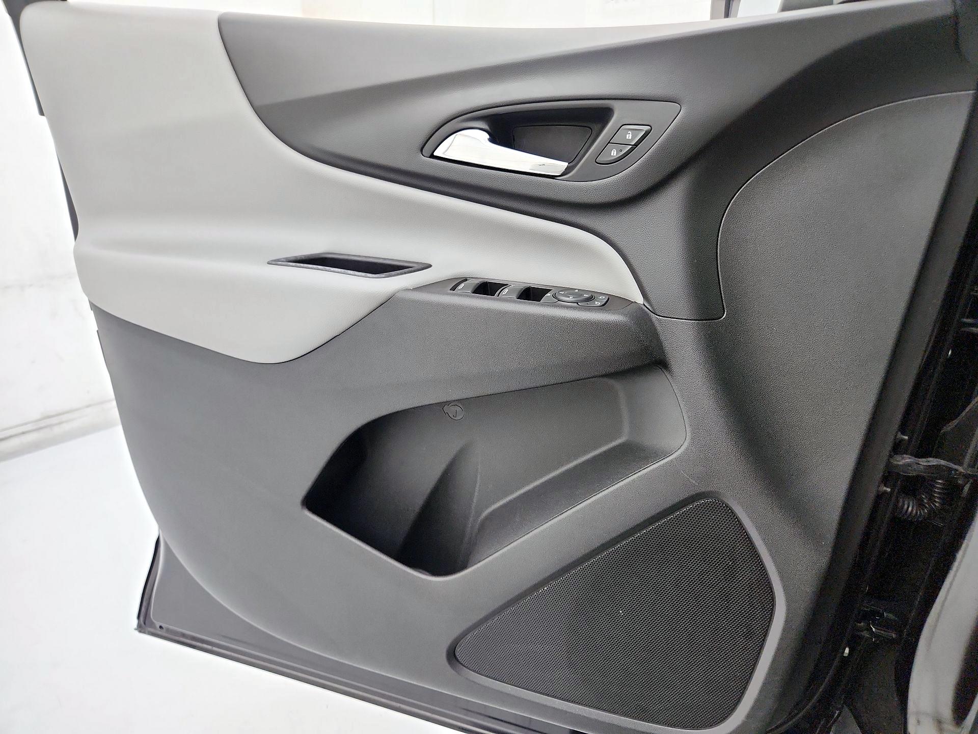 Thumbnail: 2020 Chevrolet Equinox - 12