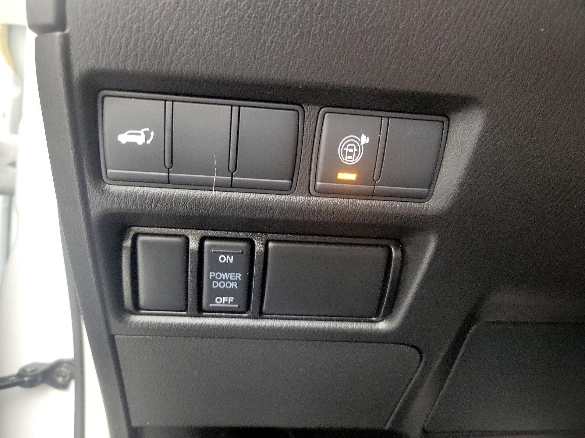 Thumbnail: 2021 Nissan Armada - 13