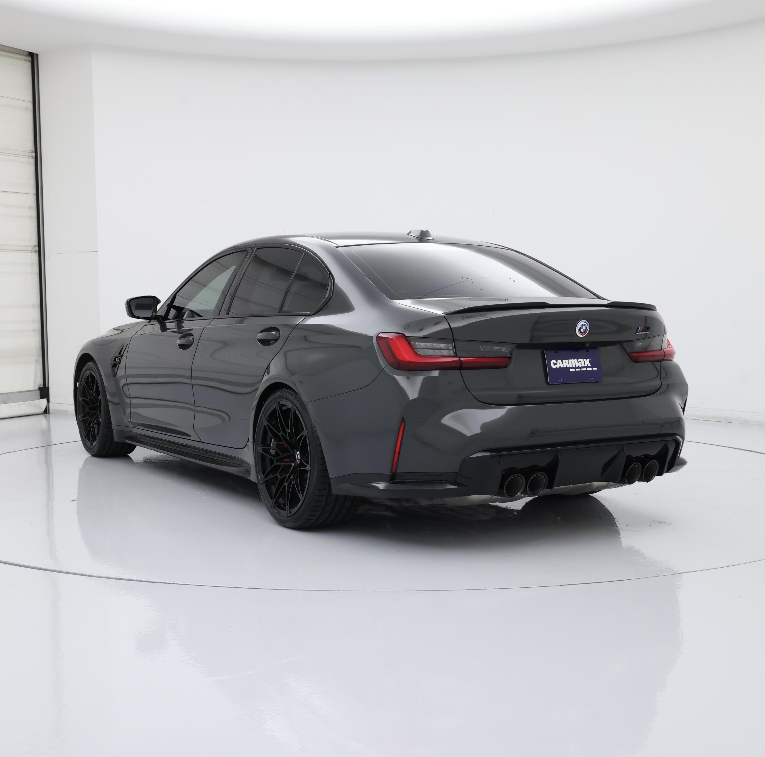 Thumbnail: 2023 BMW M3 - 2