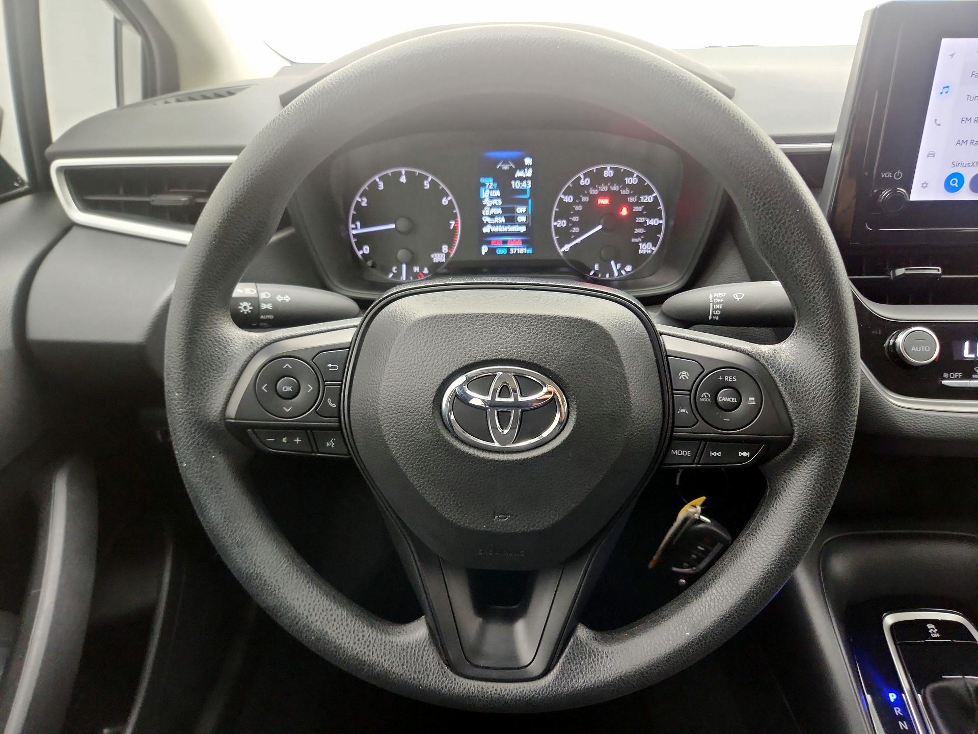 Thumbnail: 2023 Toyota Corolla - 10