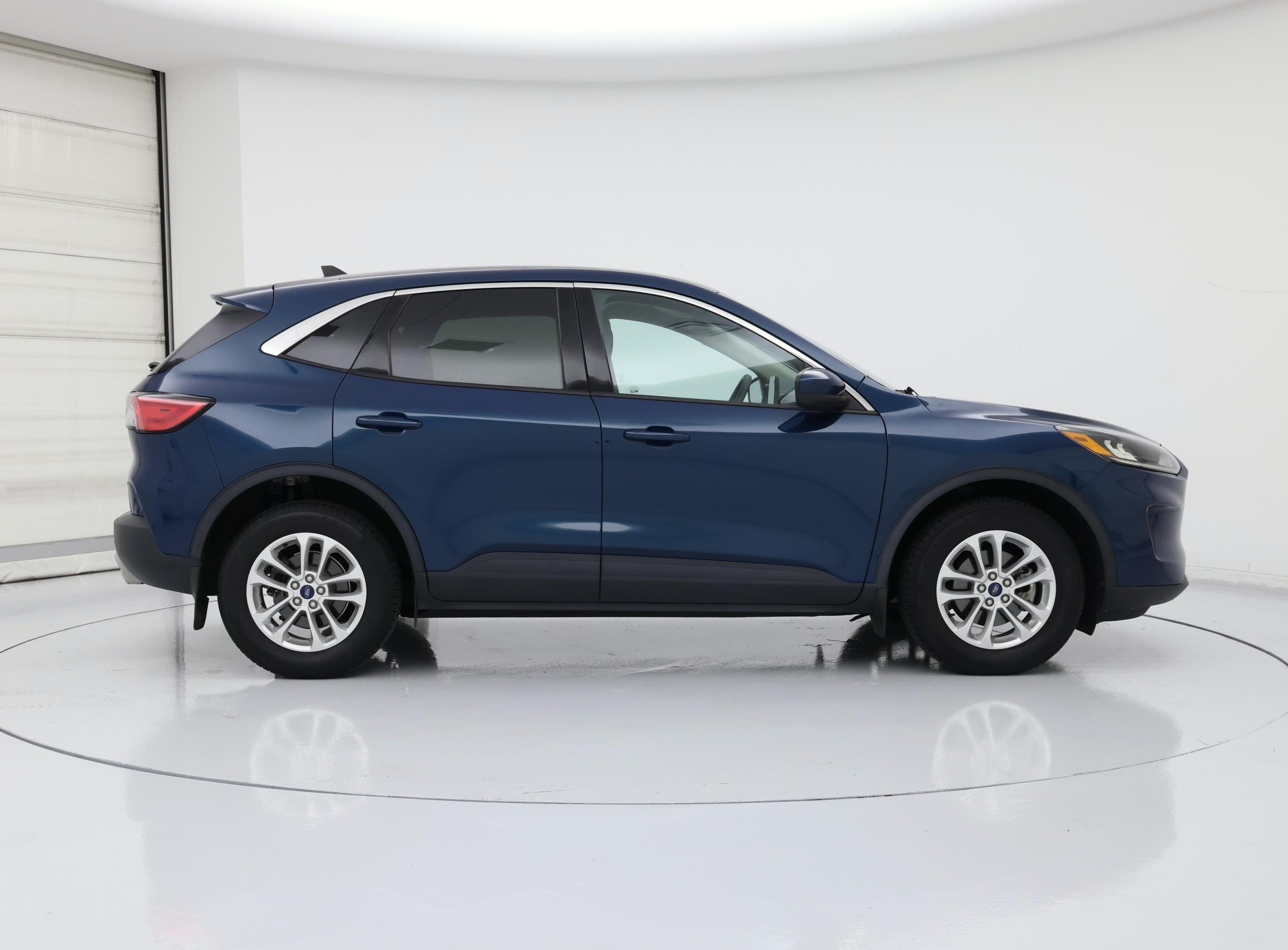 Thumbnail: 2020 Ford Escape - 7
