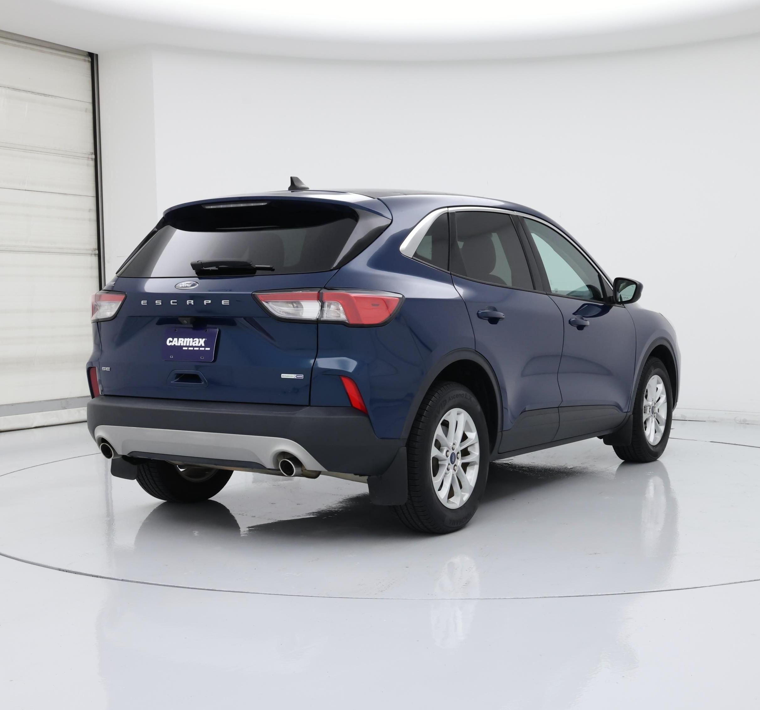 Thumbnail: 2020 Ford Escape - 8
