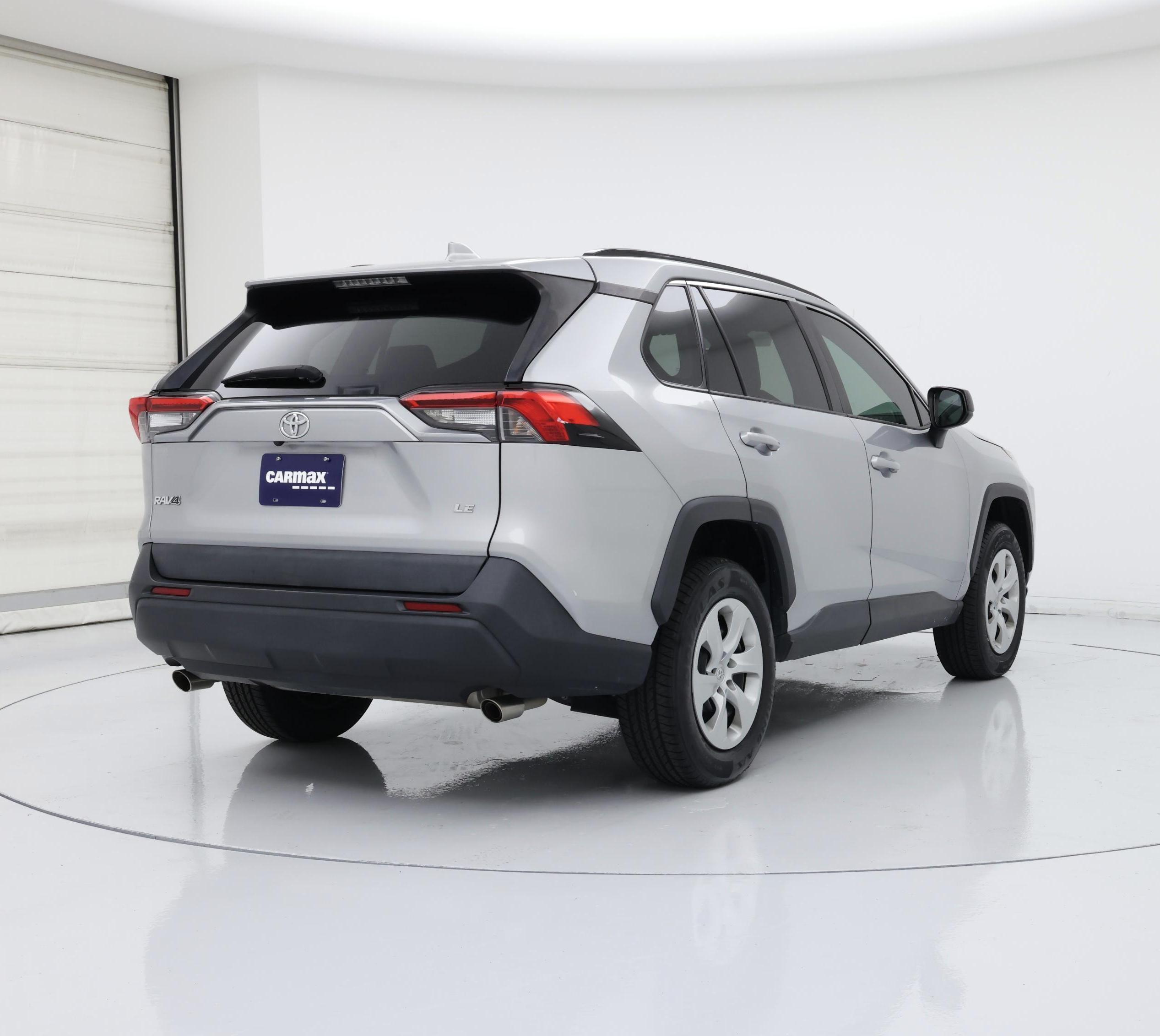 Thumbnail: 2020 Toyota RAV4 - 8
