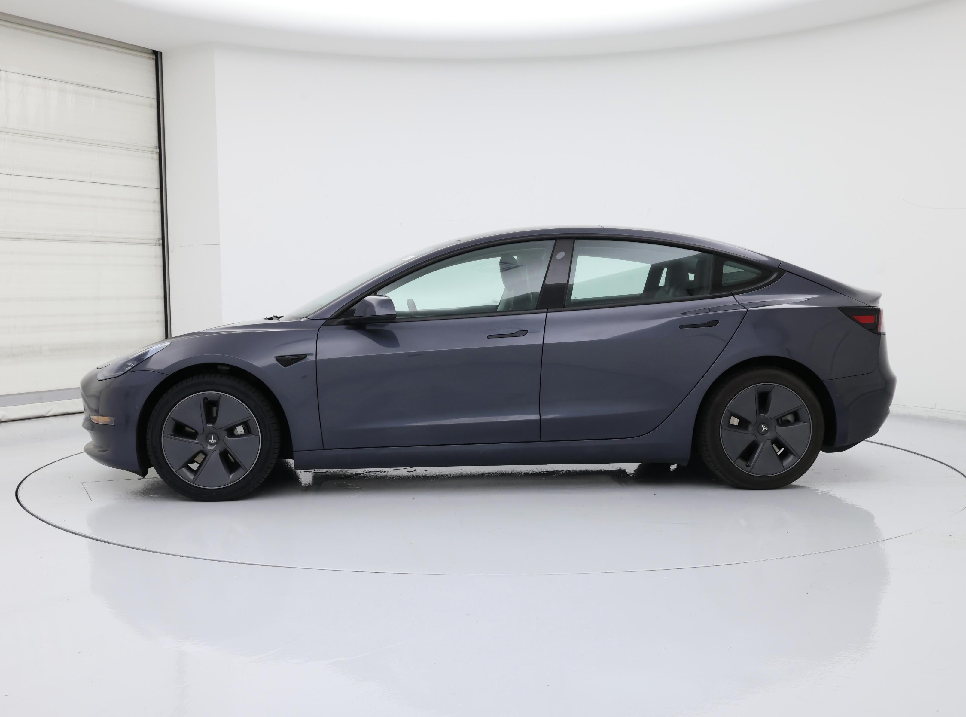 Thumbnail: 2022 Tesla Model 3 - 3