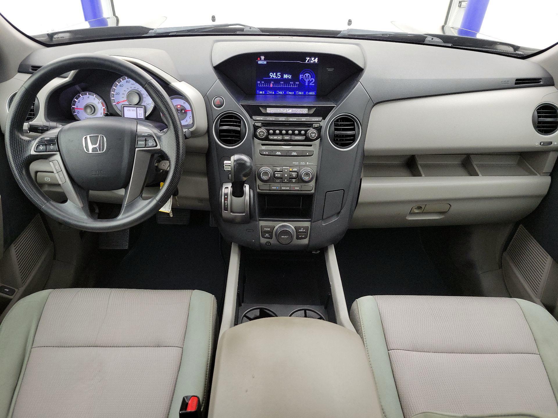 Thumbnail: 2015 Honda Pilot - 9