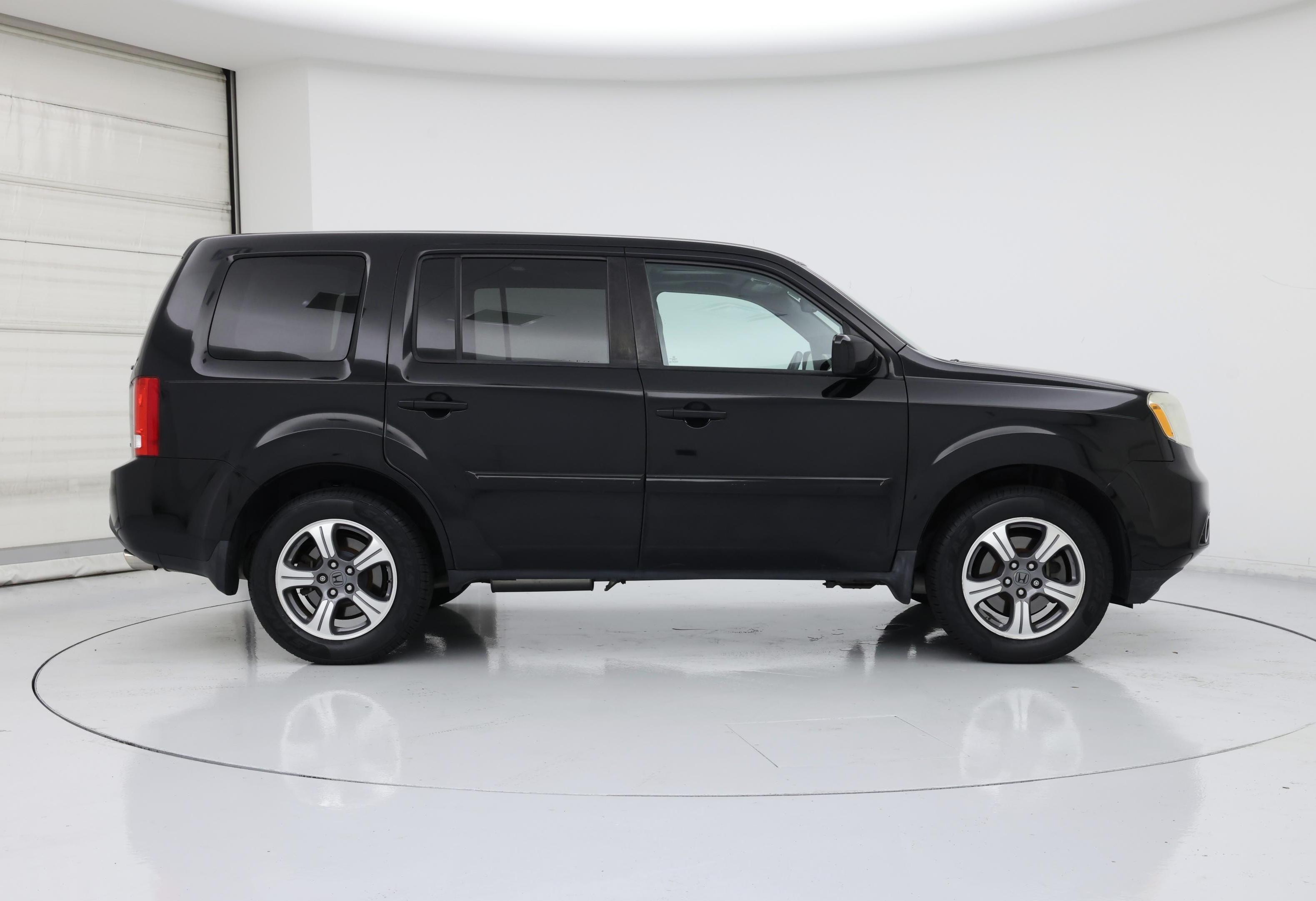 Thumbnail: 2015 Honda Pilot - 7