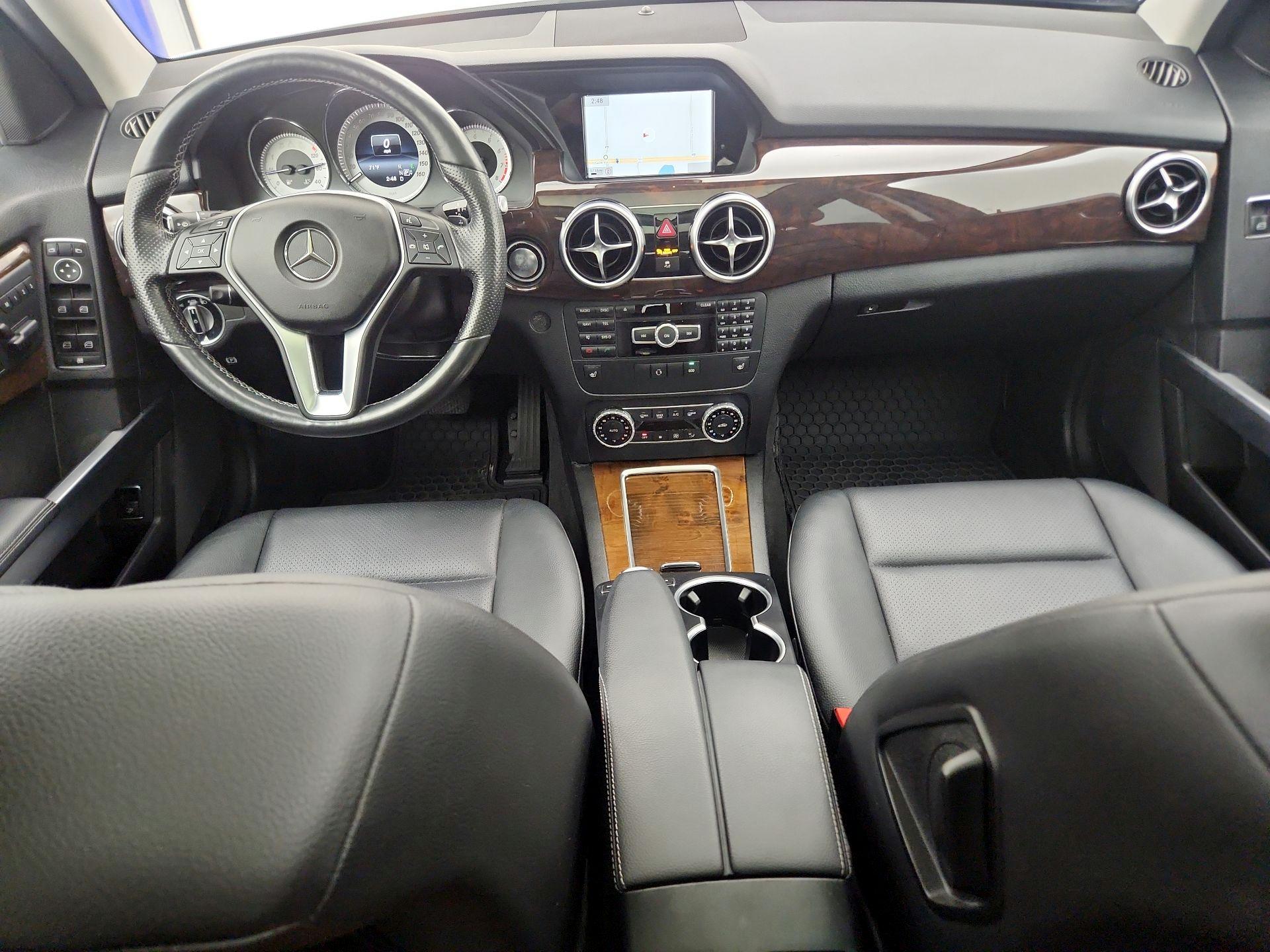 Thumbnail: 2015 Mercedes-Benz GLK - 9