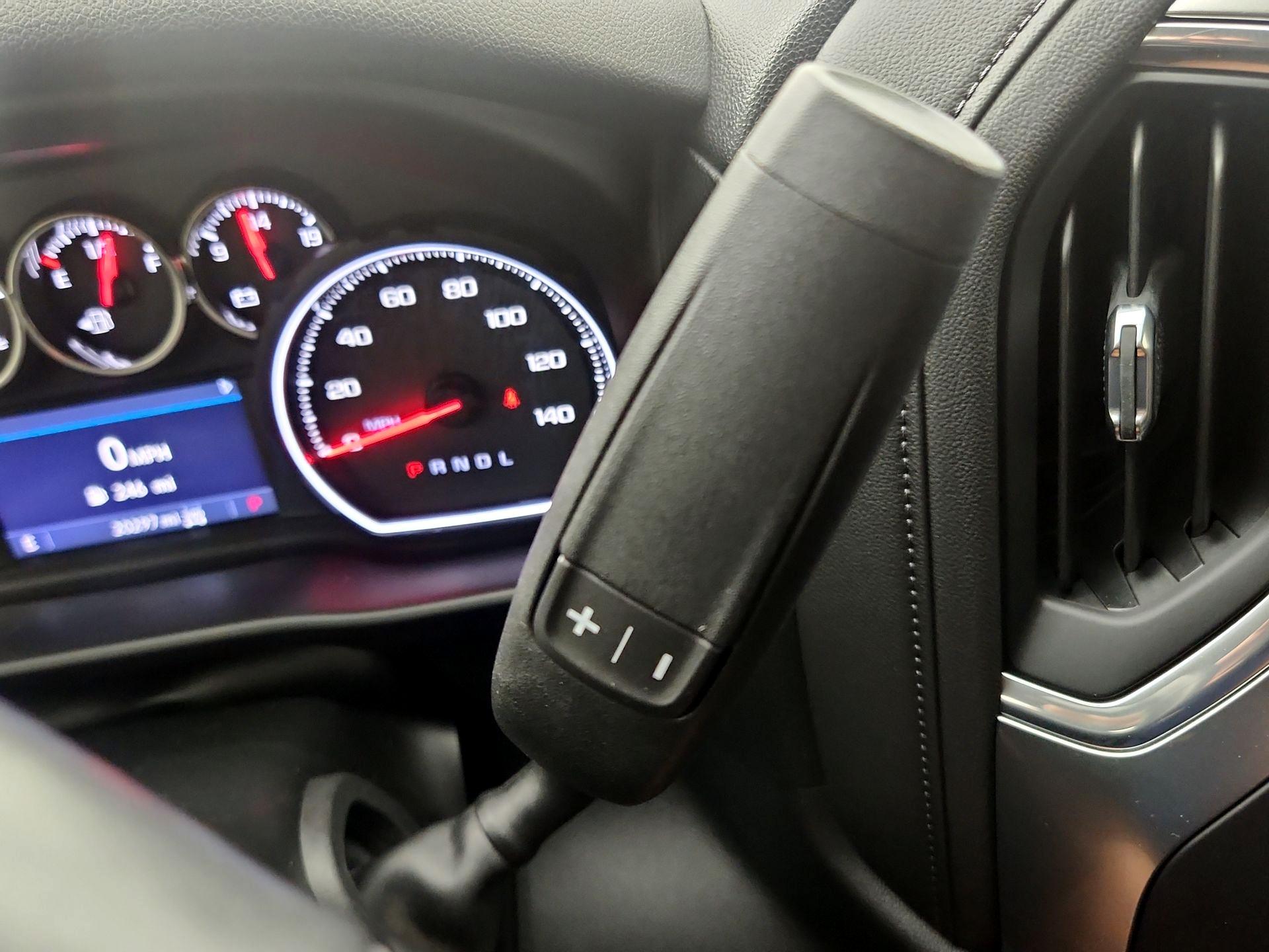 Thumbnail: 2019 Chevrolet Silverado 1500 - 17