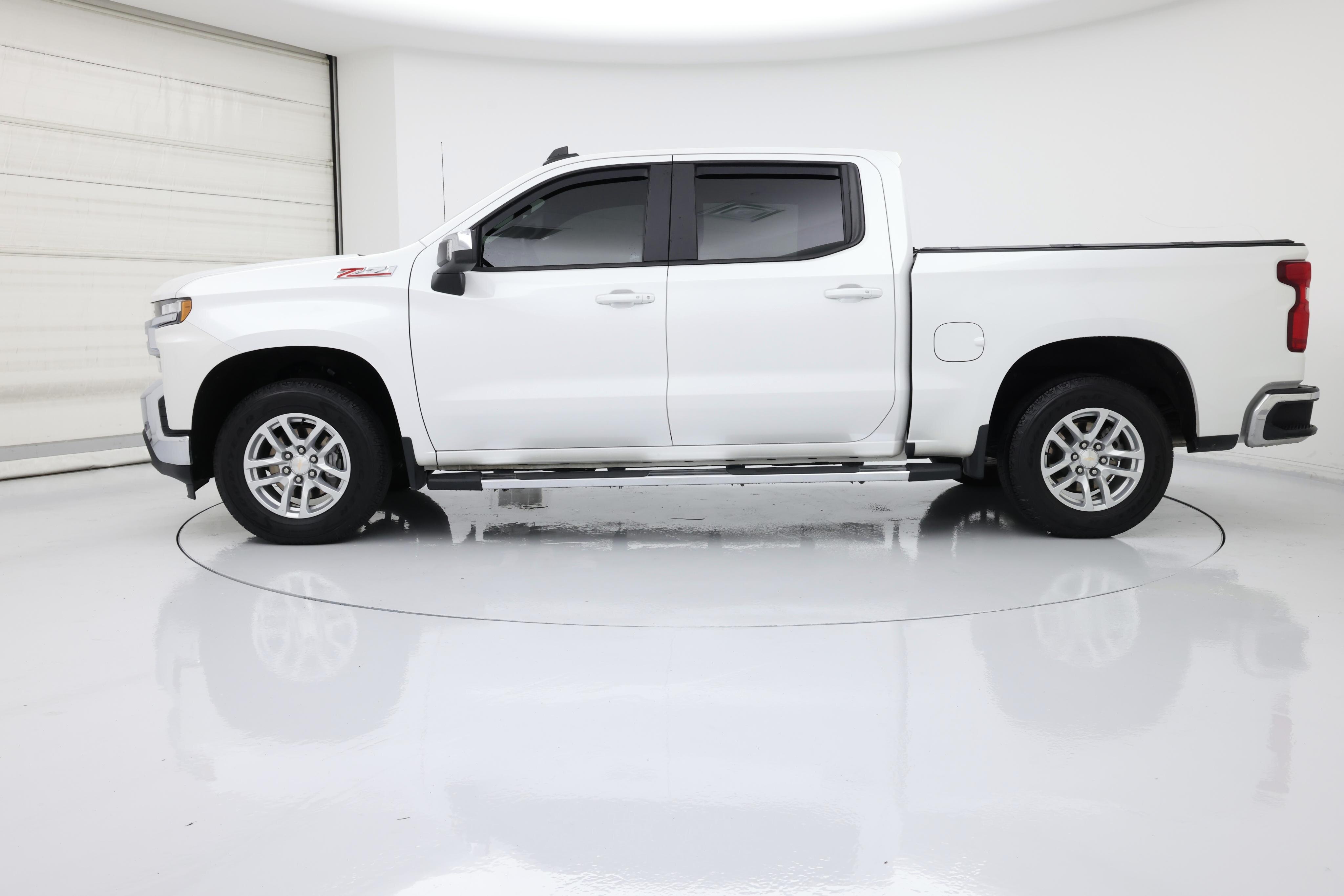 Thumbnail: 2019 Chevrolet Silverado 1500 - 3