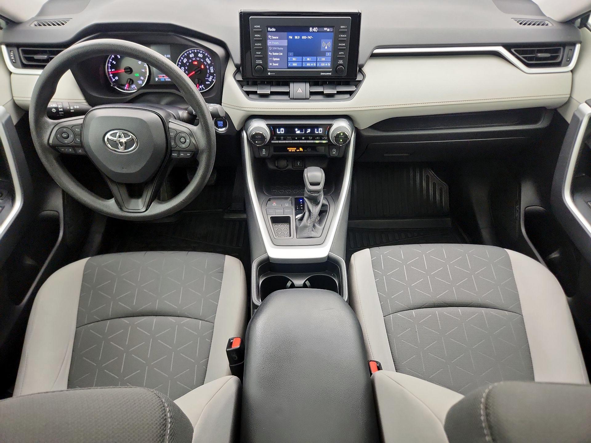 Thumbnail: 2021 Toyota RAV4 - 9