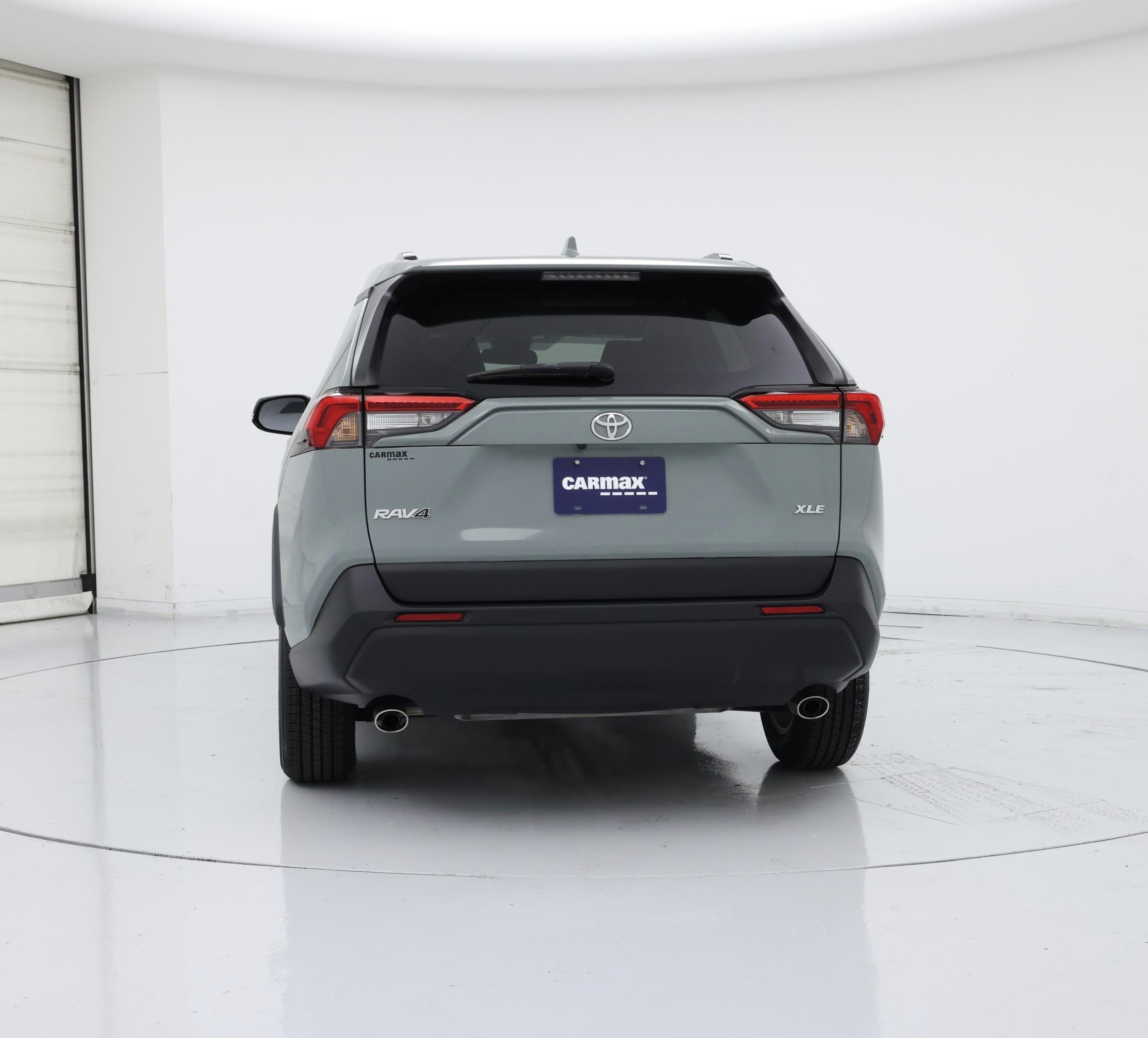 Thumbnail: 2021 Toyota RAV4 - 6