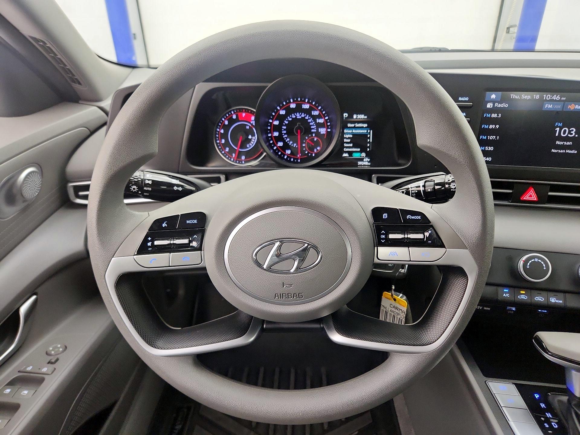 Thumbnail: 2023 Hyundai Elantra - 10