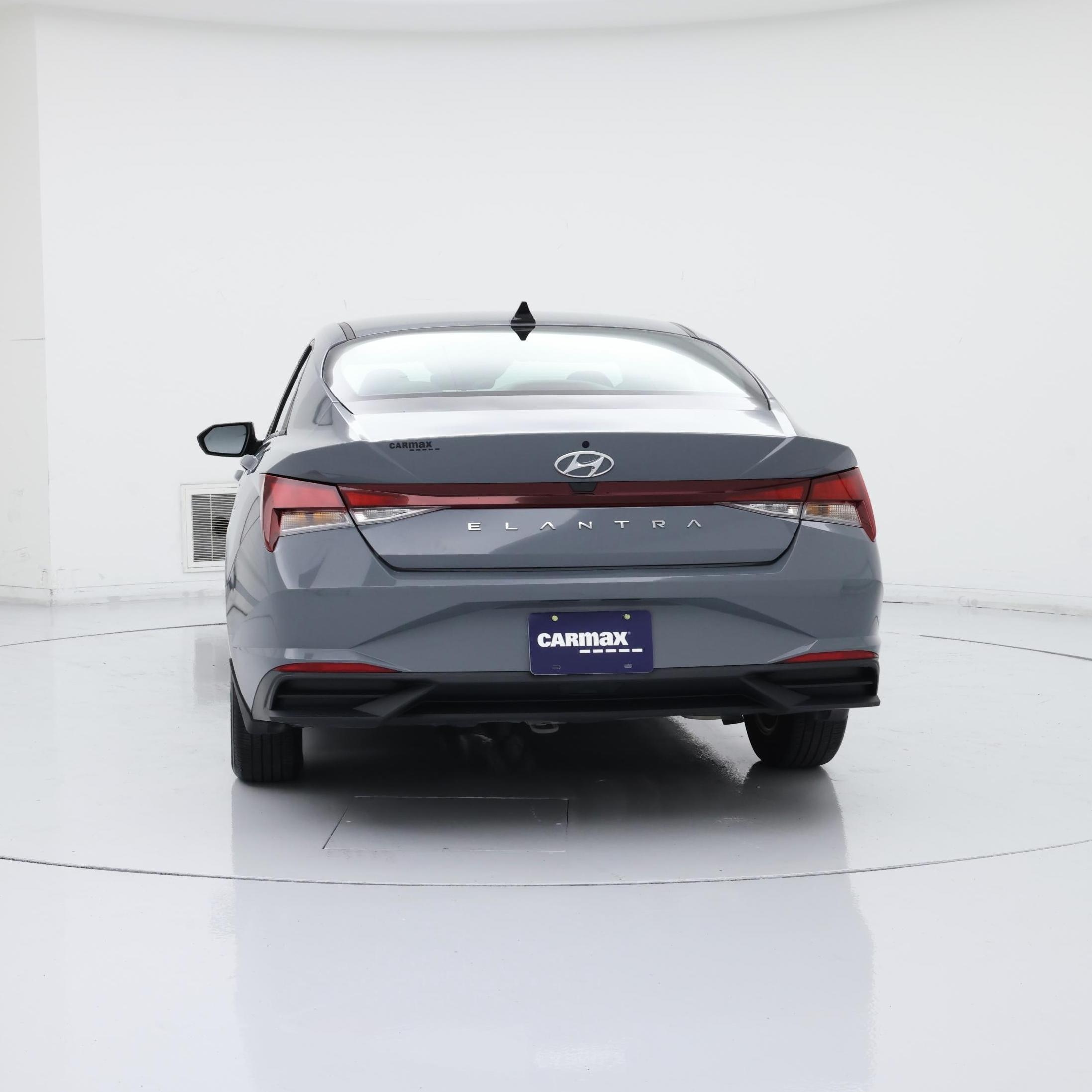 Thumbnail: 2023 Hyundai Elantra - 6