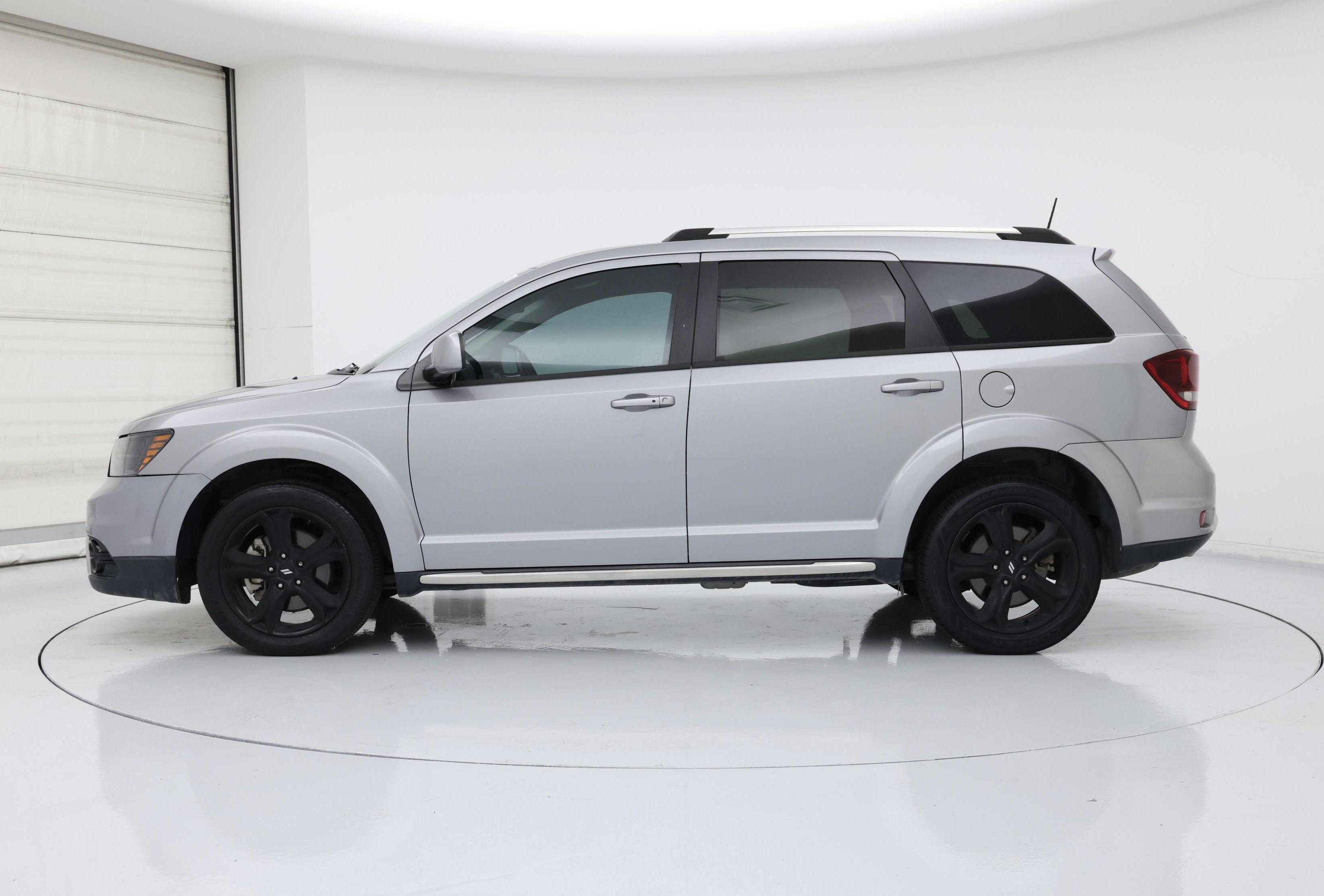 Thumbnail: 2019 Dodge Journey - 3