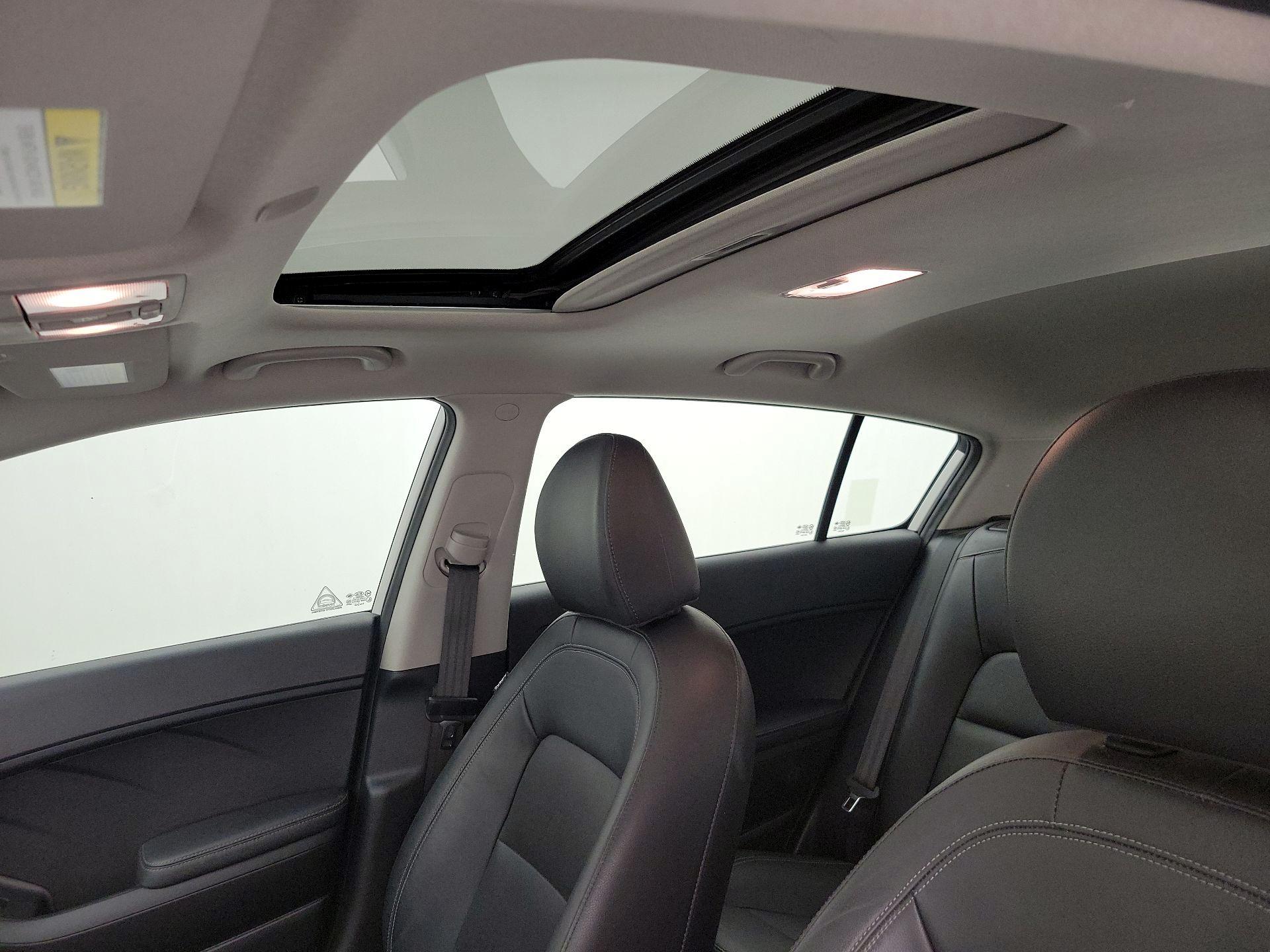 Thumbnail: 2016 Kia Forte - 20