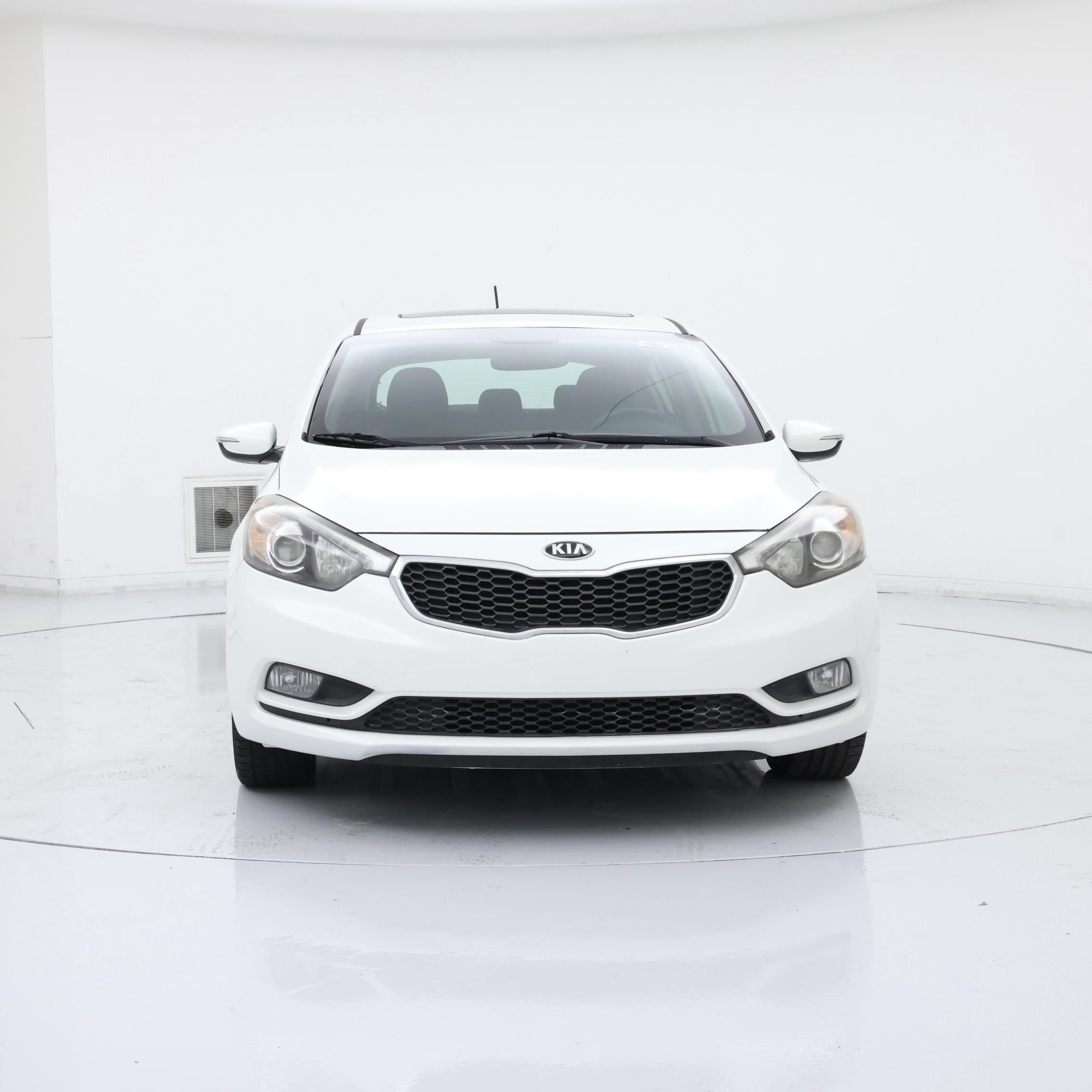 Thumbnail: 2016 Kia Forte - 5