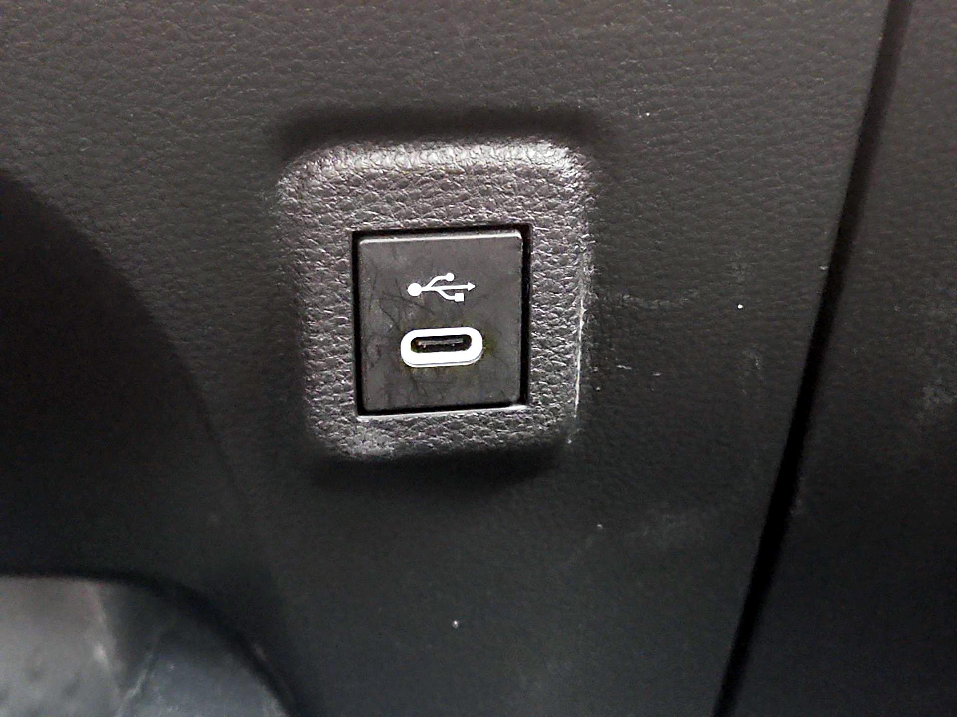 Thumbnail: 2024 Toyota Corolla - 18