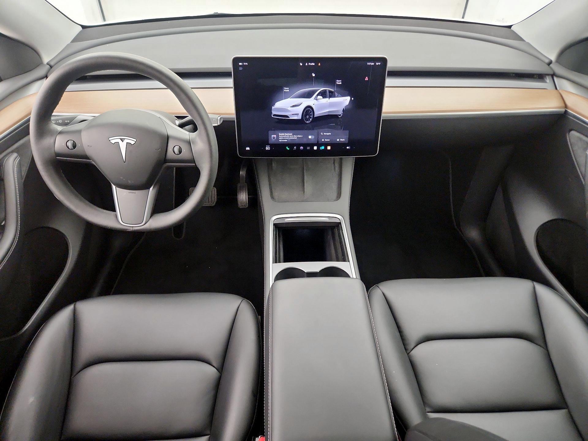 Thumbnail: 2023 Tesla Model Y - 9