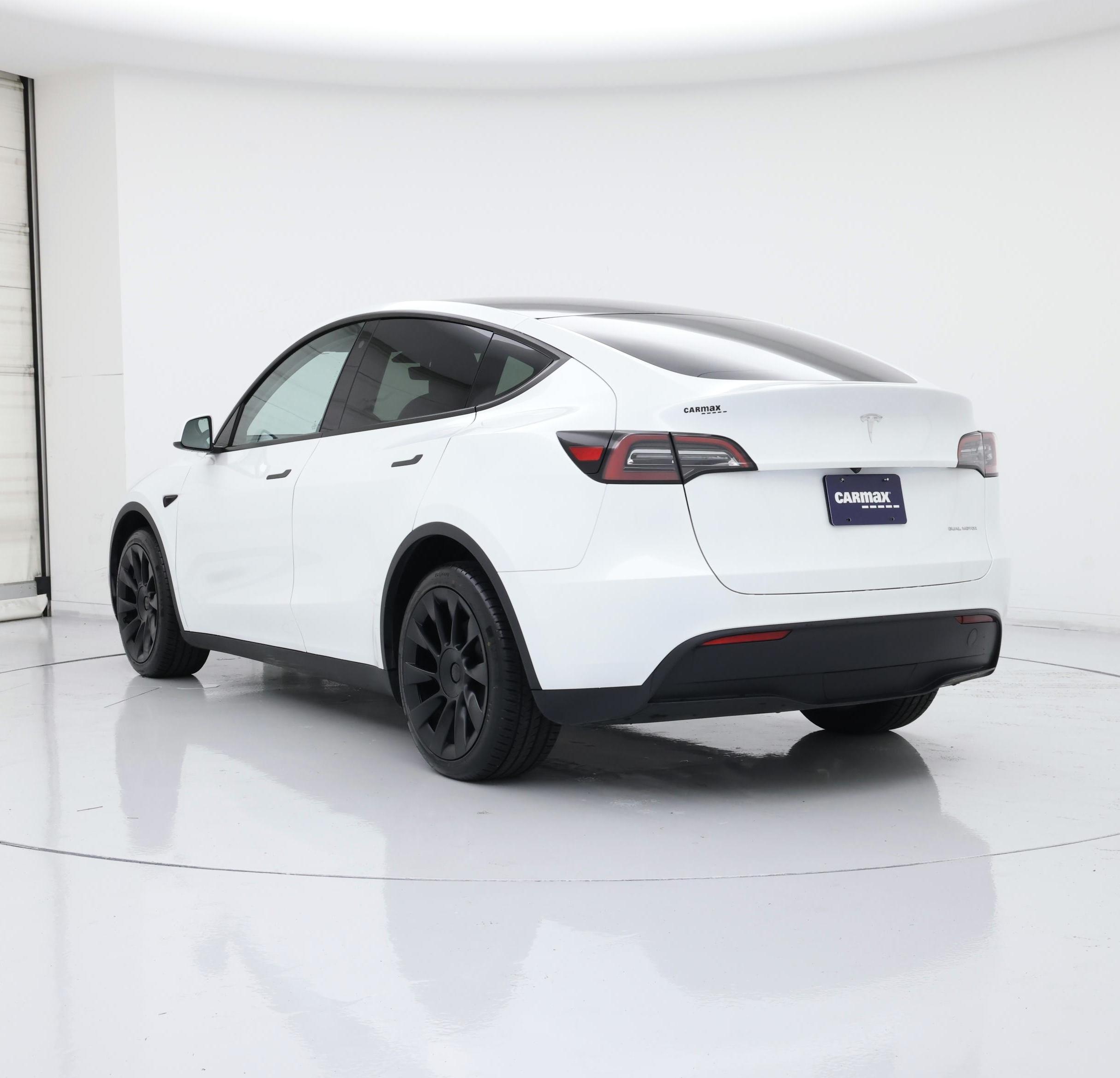 Thumbnail: 2023 Tesla Model Y - 2