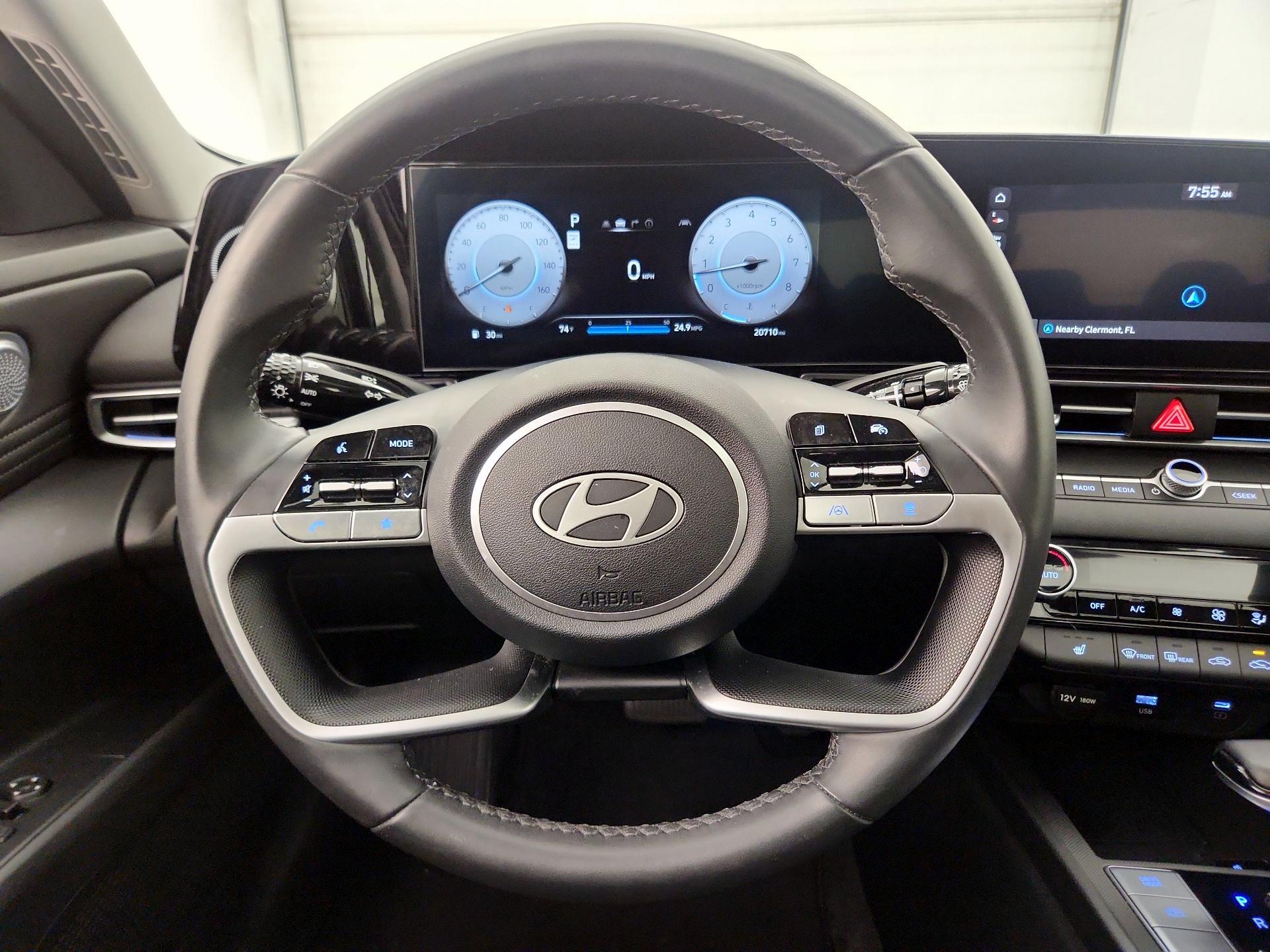 Thumbnail: 2024 Hyundai Elantra - 10