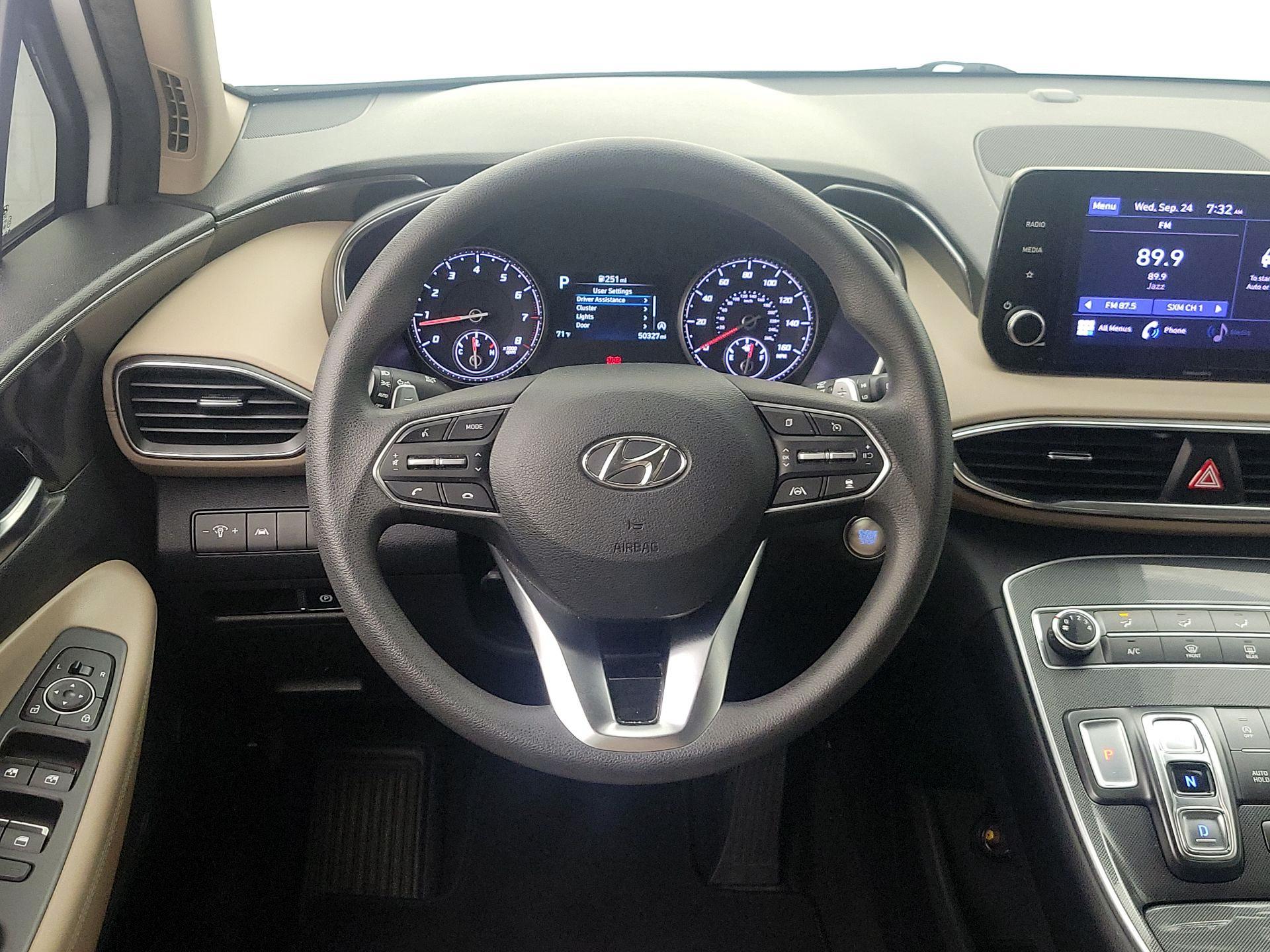 Thumbnail: 2022 Hyundai Santa Fe - 10