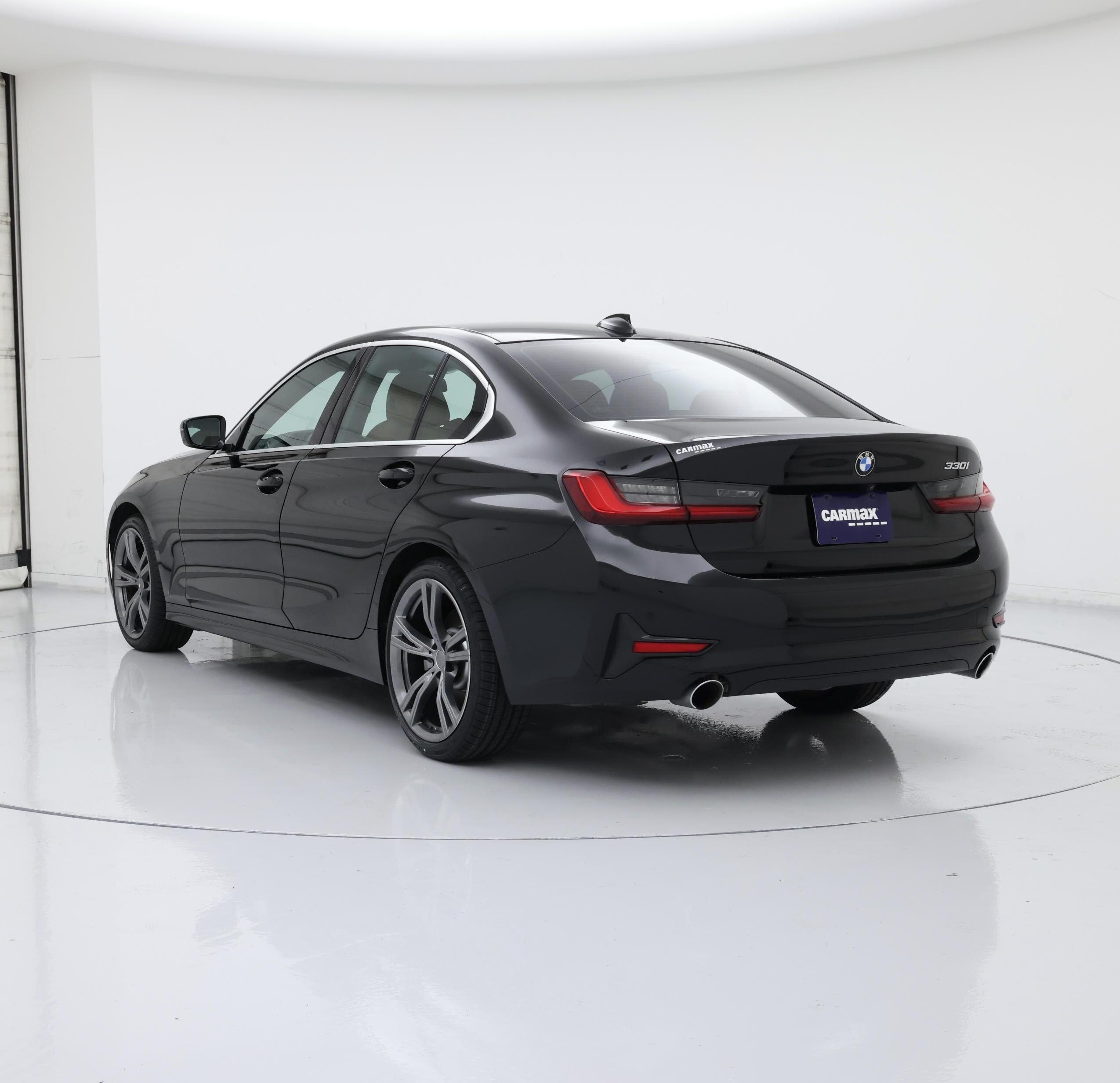 Thumbnail: 2021 BMW 3 Series - 2