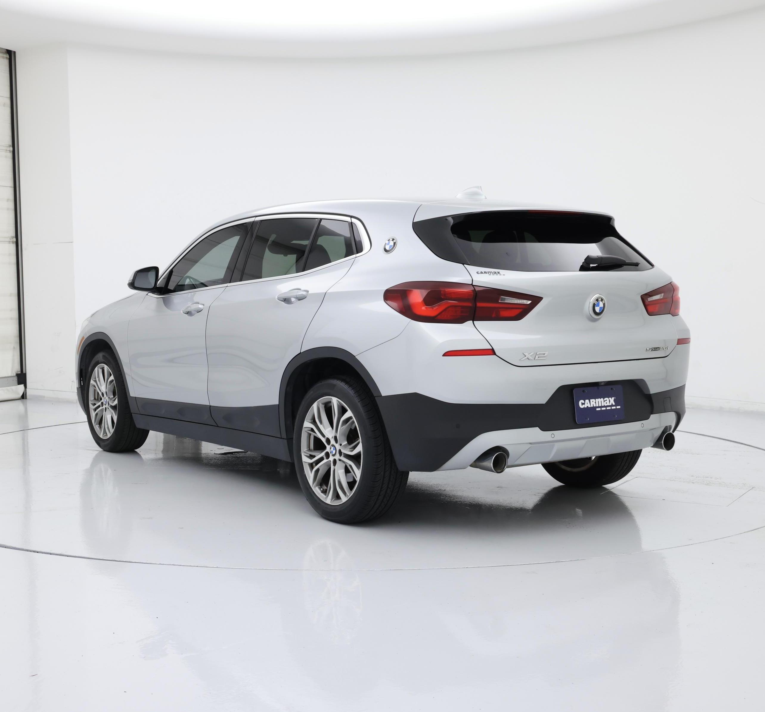 Thumbnail: 2022 BMW X2 - 2
