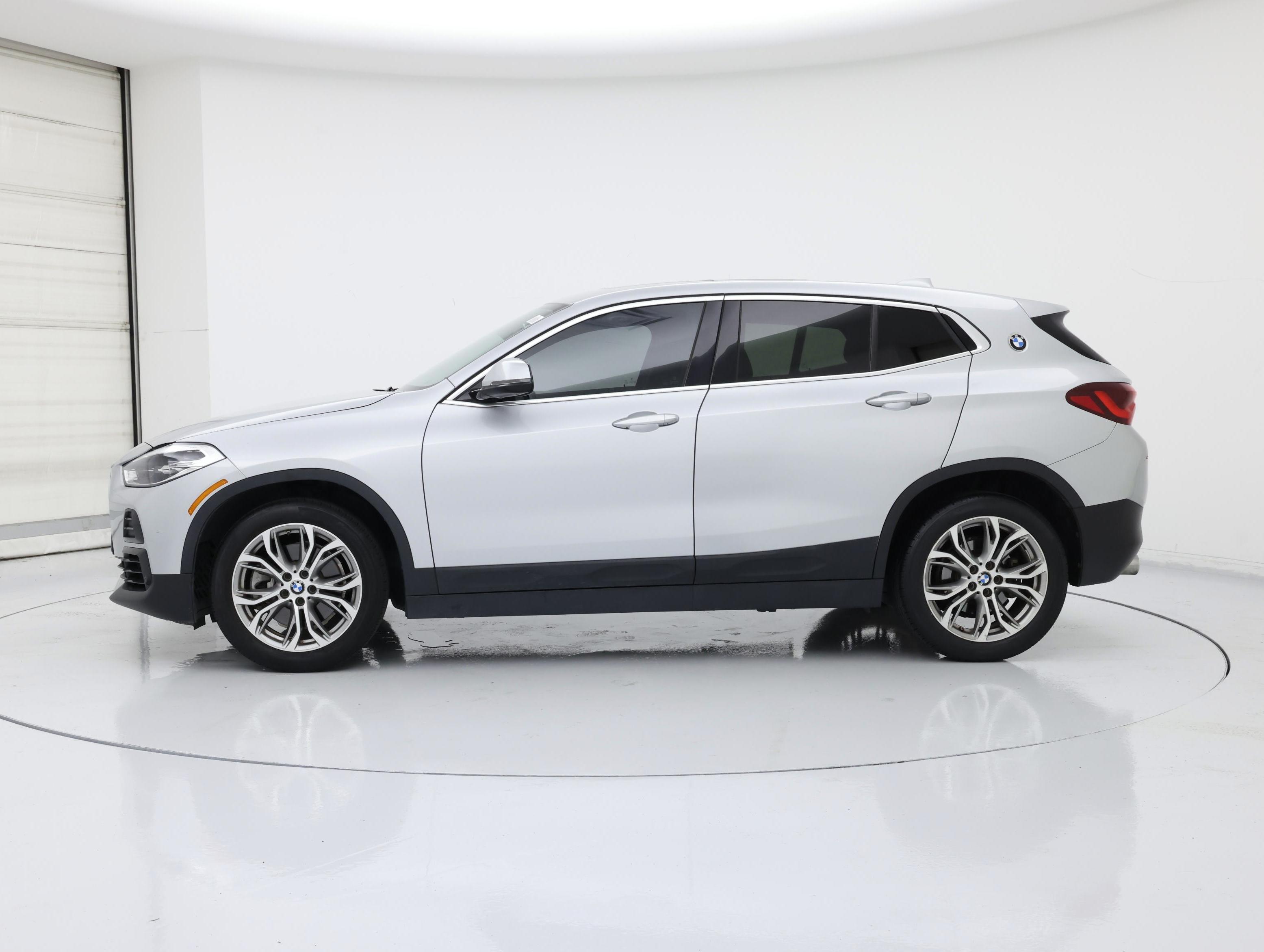 Thumbnail: 2022 BMW X2 - 3