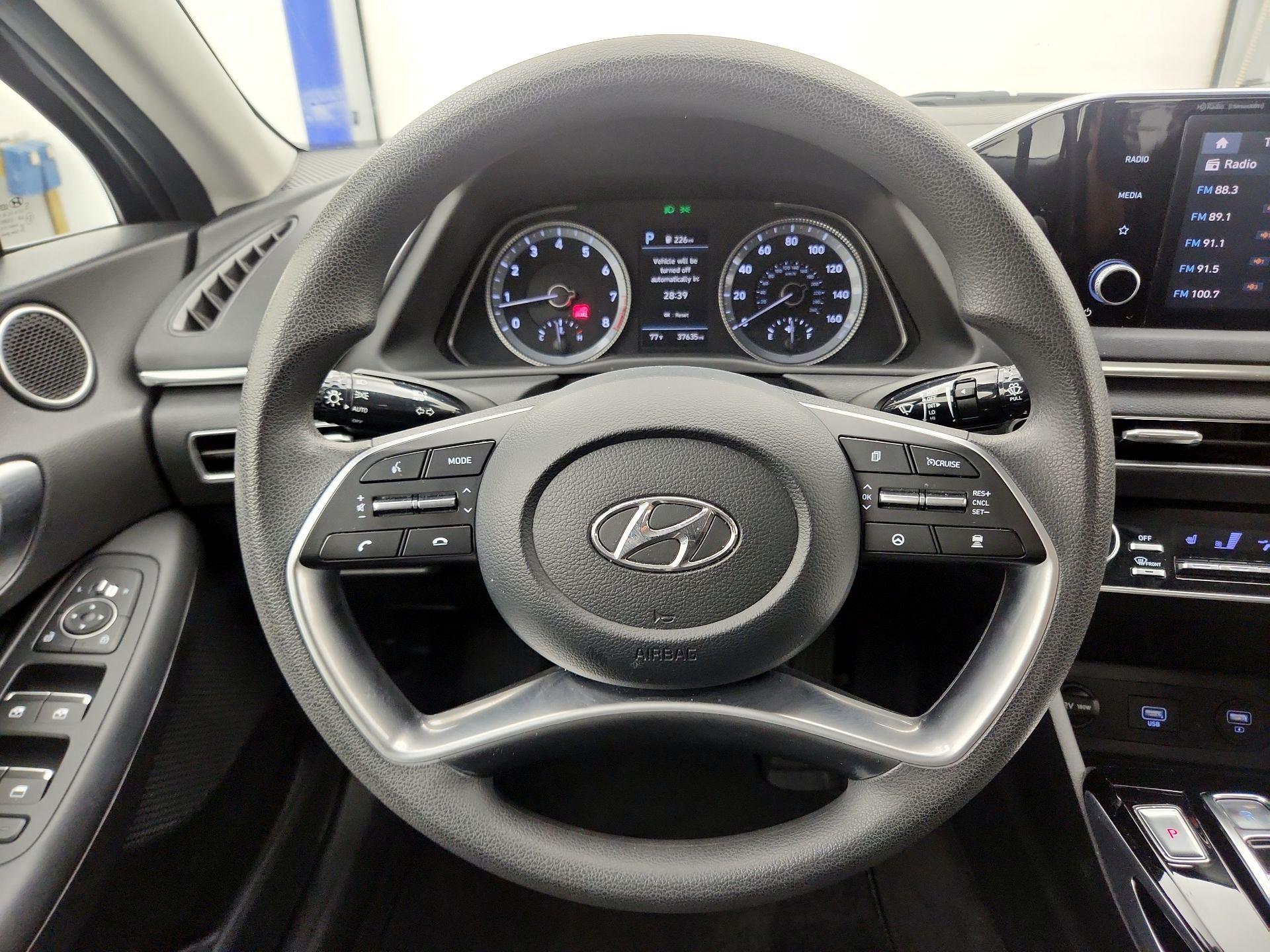 Thumbnail: 2021 Hyundai Sonata - 10