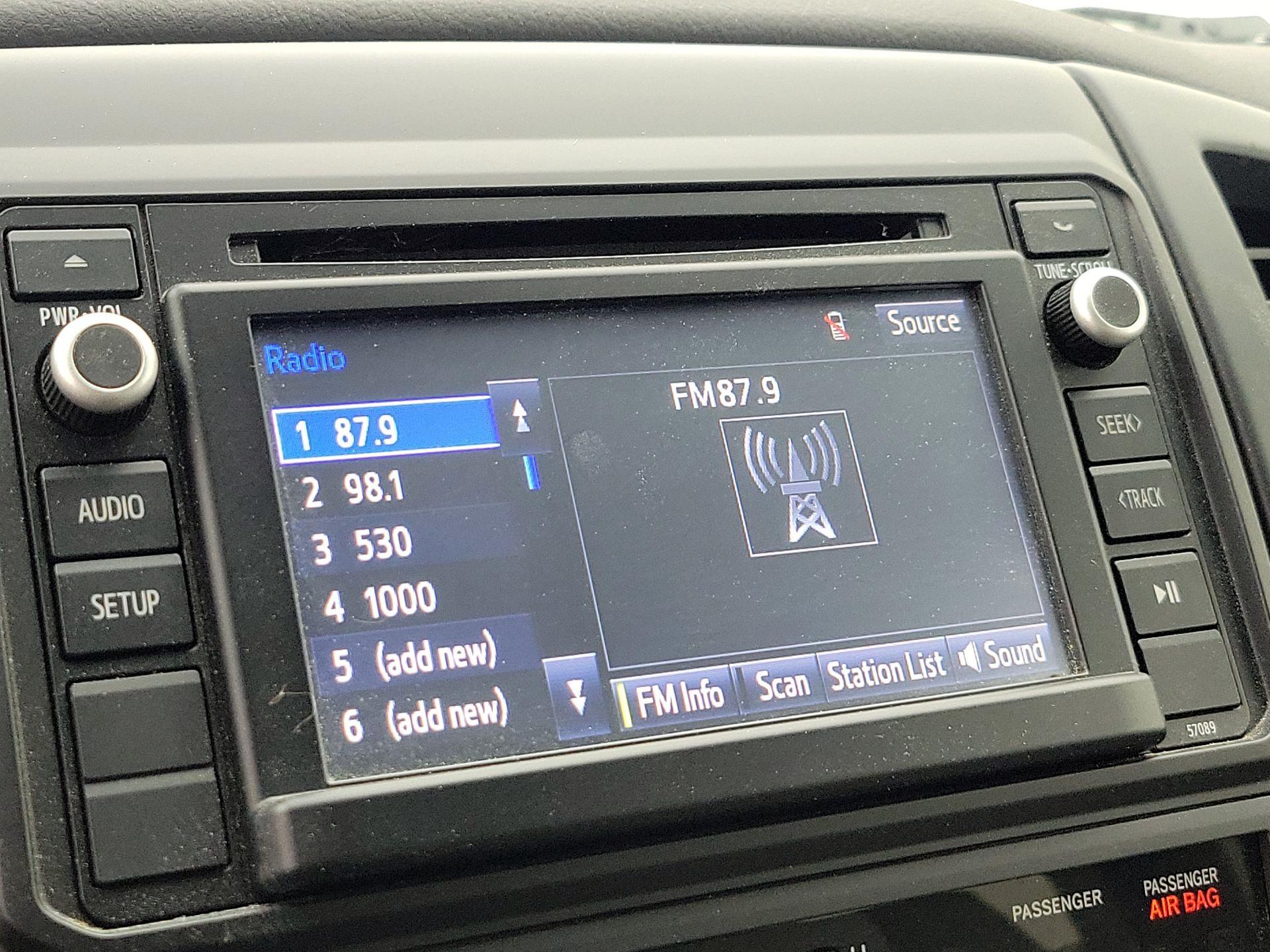 Thumbnail: 2014 Toyota Tacoma - 14