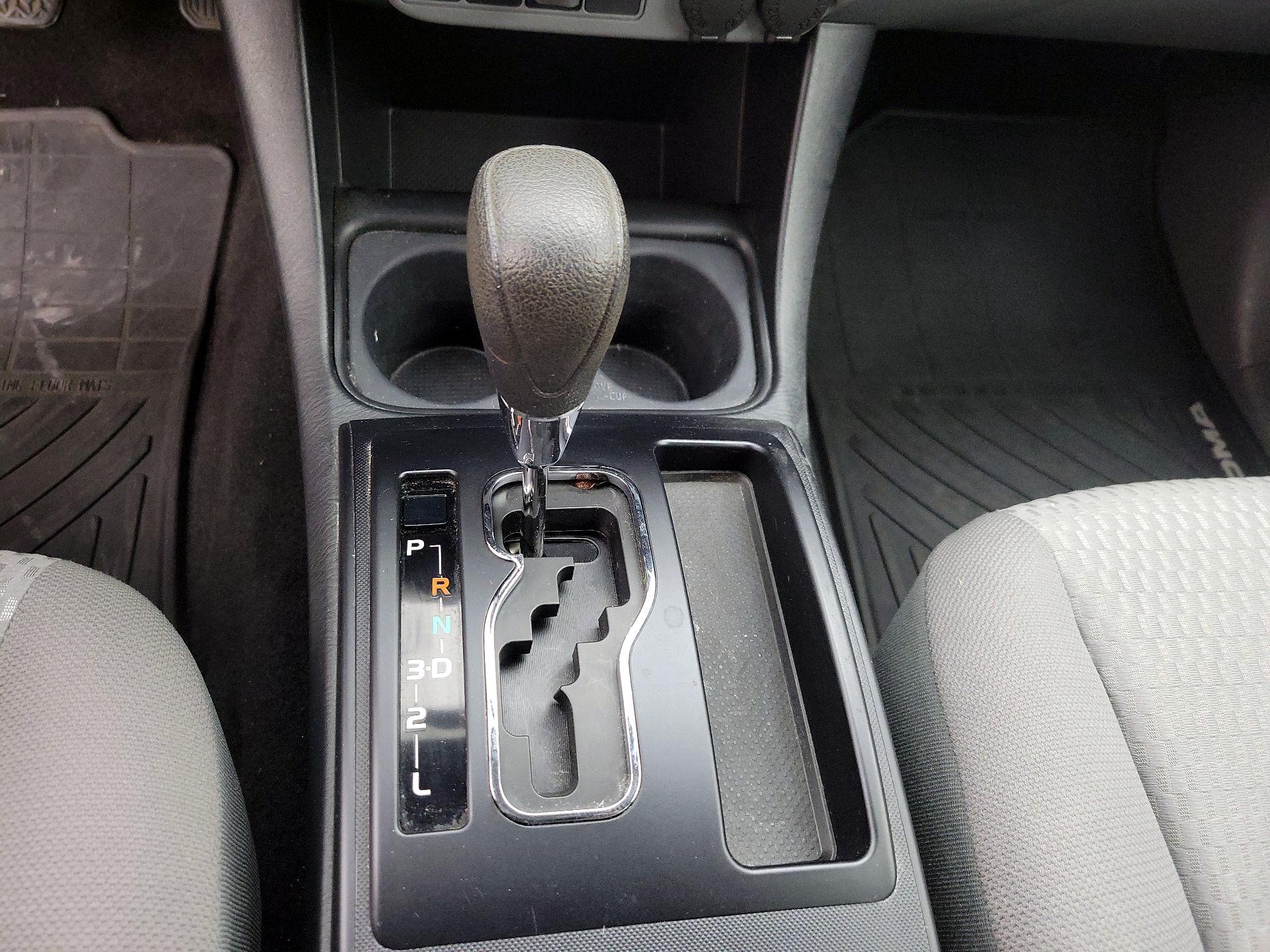 Thumbnail: 2014 Toyota Tacoma - 16